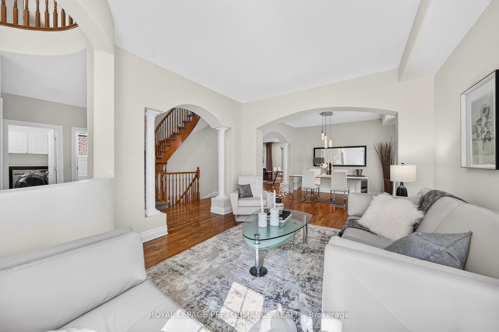 Photo 6 of 22 Monet Court, Ottawa, Upper Hunt Club — HOMEH