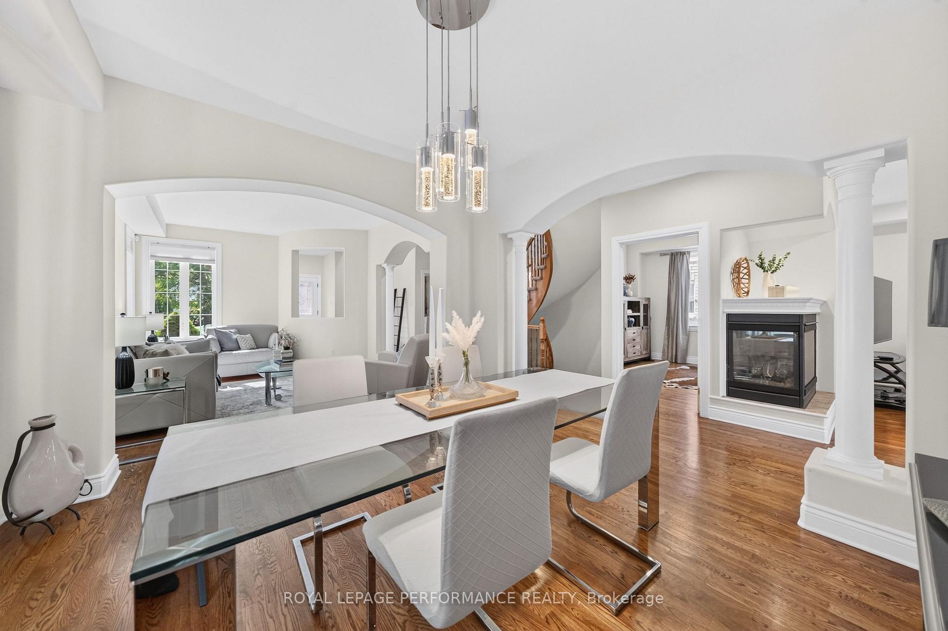 Photo 8 of 22 Monet Court, Ottawa, Upper Hunt Club — HOMEH