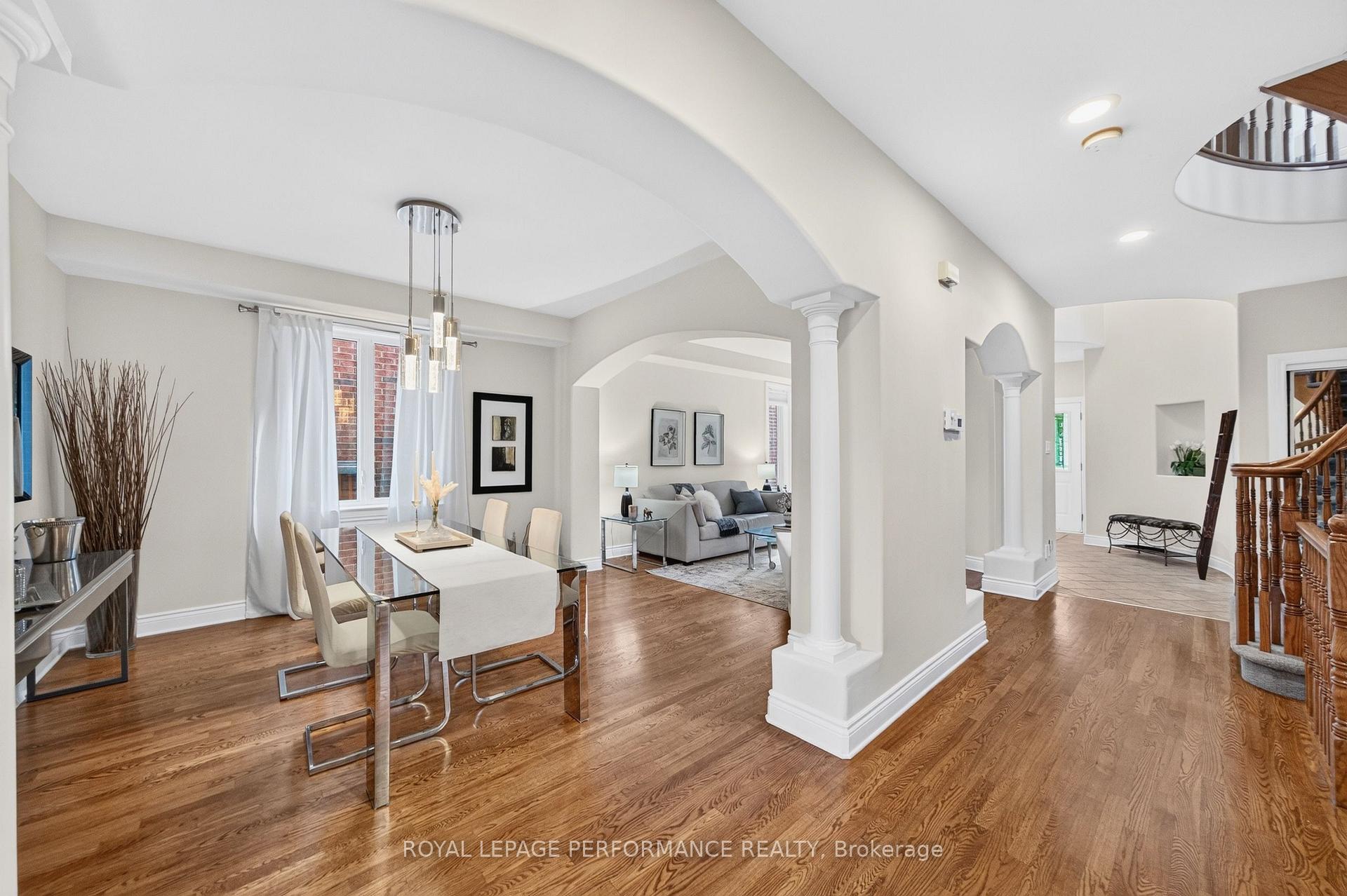Photo 9 of 22 Monet Court, Ottawa, Upper Hunt Club — HOMEH
