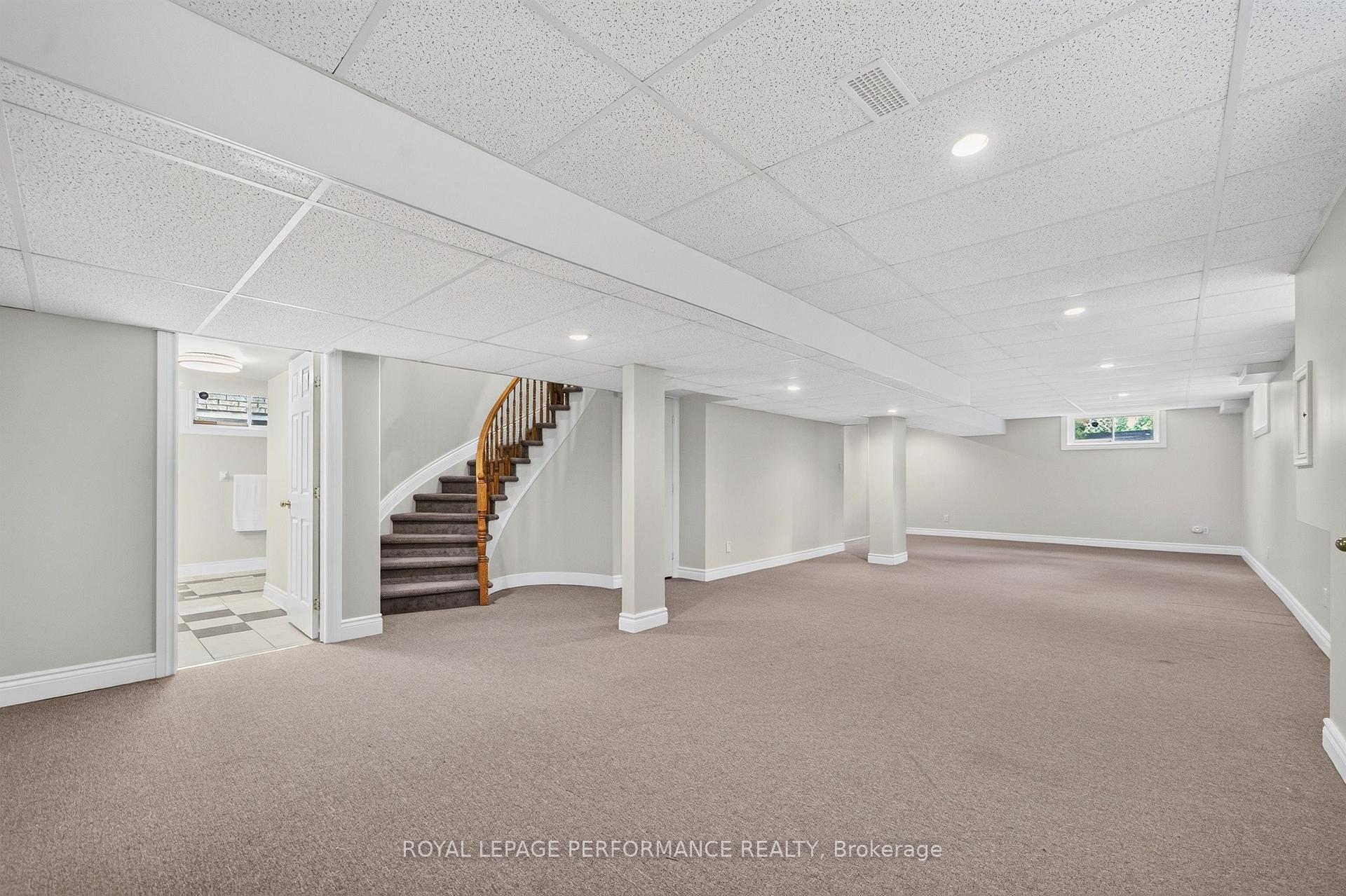 Photo 39 of 22 Monet Court, Ottawa, Upper Hunt Club — HOMEH