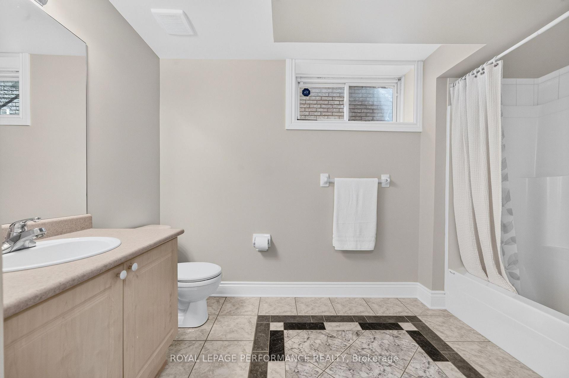 Photo 41 of 22 Monet Court, Ottawa, Upper Hunt Club — HOMEH