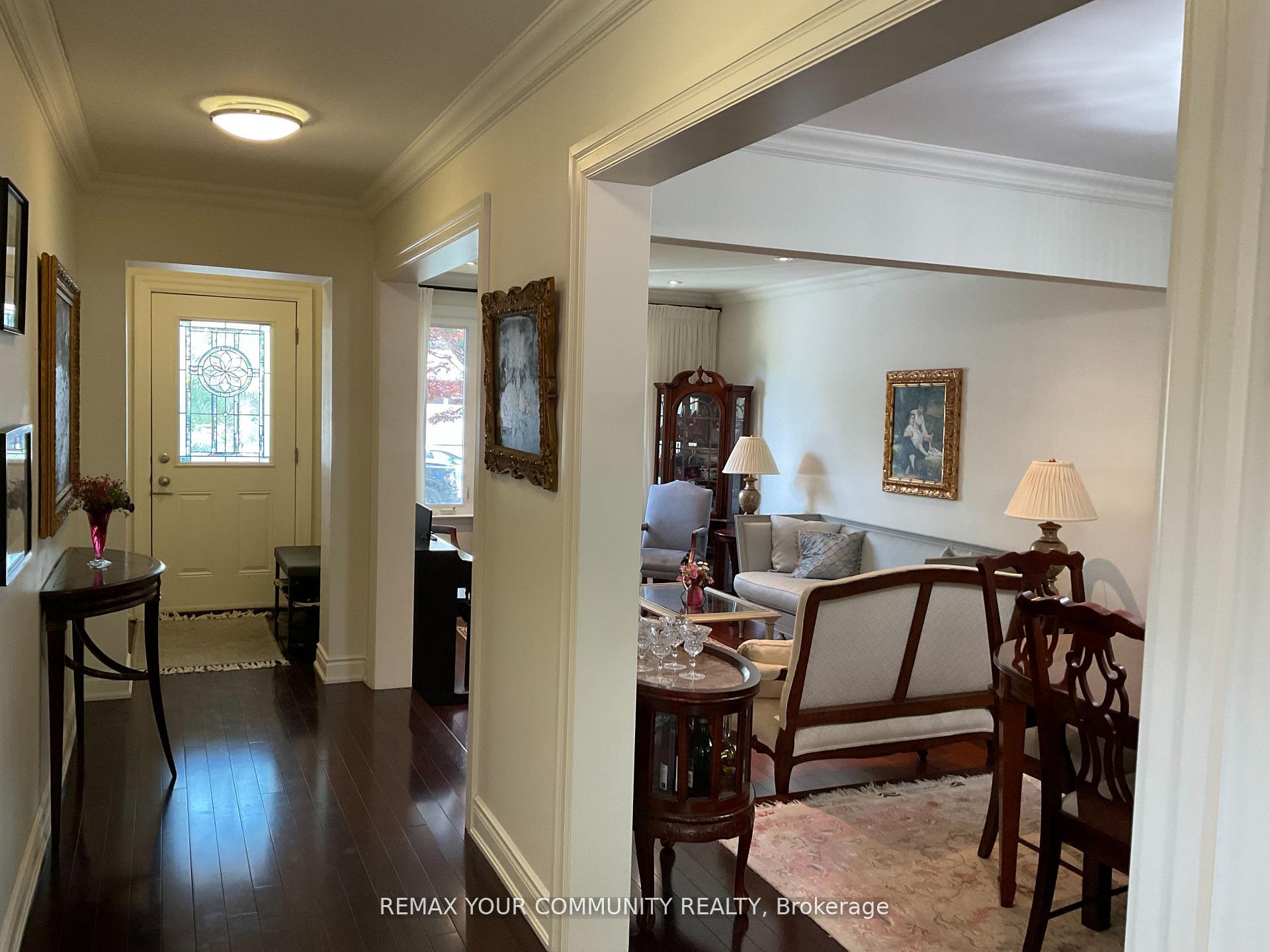 Photo 3 of 111 Springhead Gardens, Richmond Hill, North Richvale — HOMEH