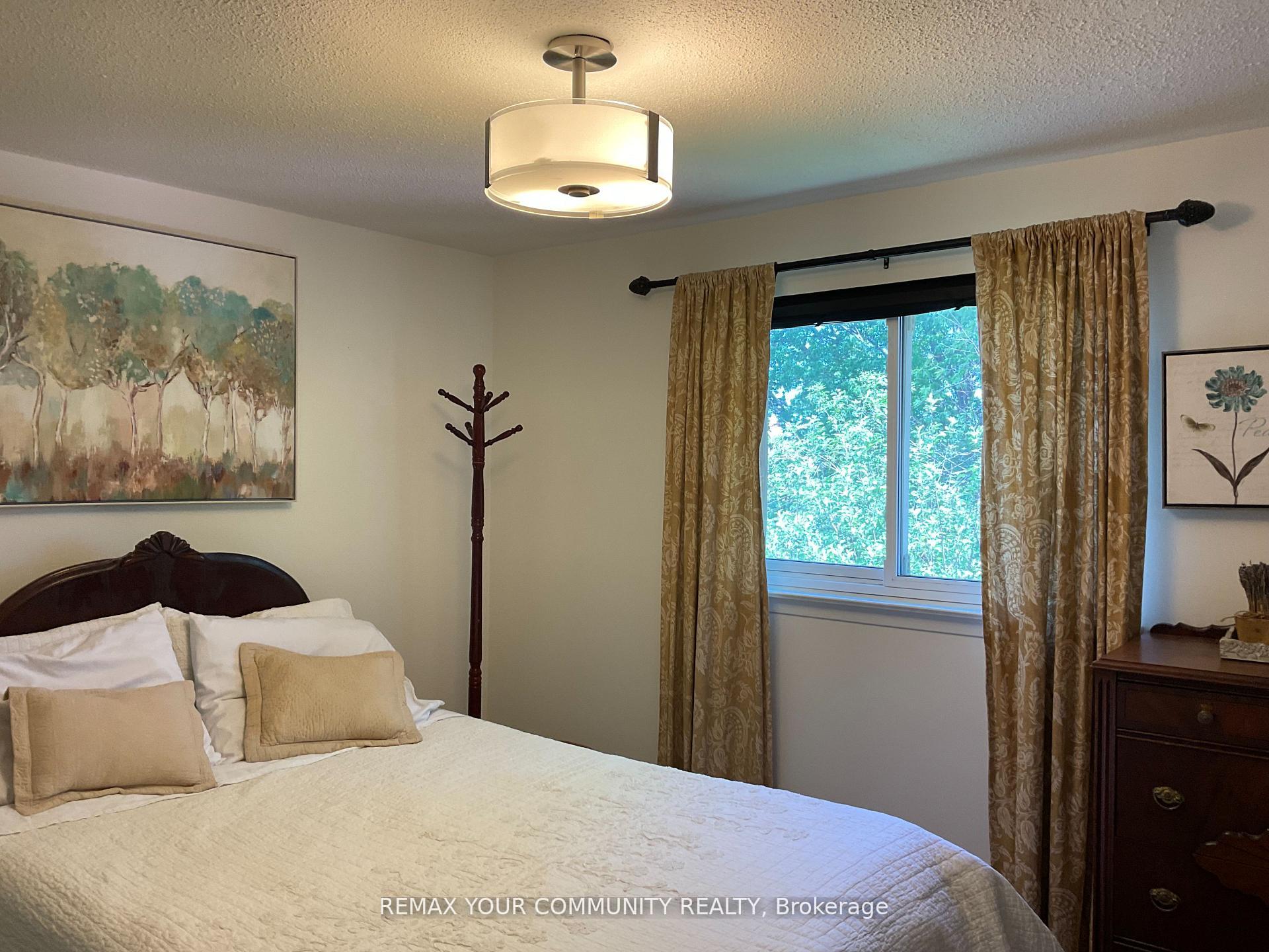 Photo 15 of 111 Springhead Gardens, Richmond Hill, North Richvale — HOMEH