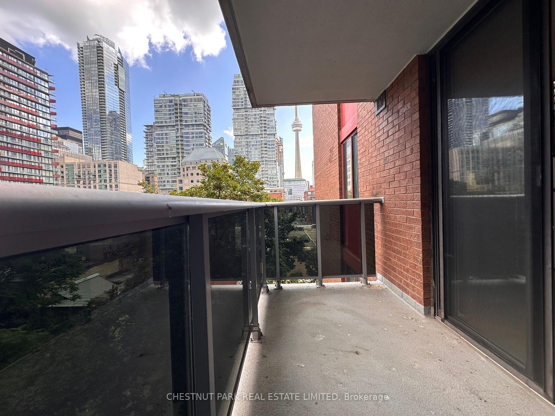 Photo 8 of Unit 621, 20 Saint Patrick Street, Toronto, Kensington-Chinatown — HOMEH