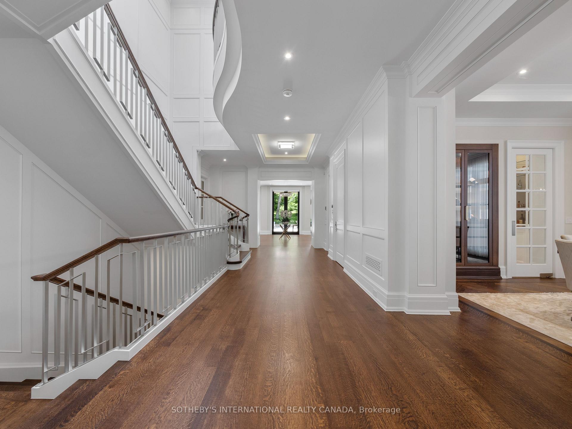 Photo 11 of 22 Brookfield Road, North York, Bridle Path-Sunnybrook-York Mills — HOMEH