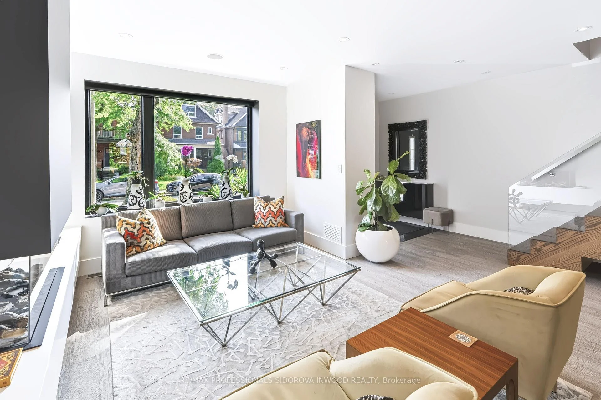 Photo 4 of 144 Mavety Street, Toronto, Junction Area — HOMEH