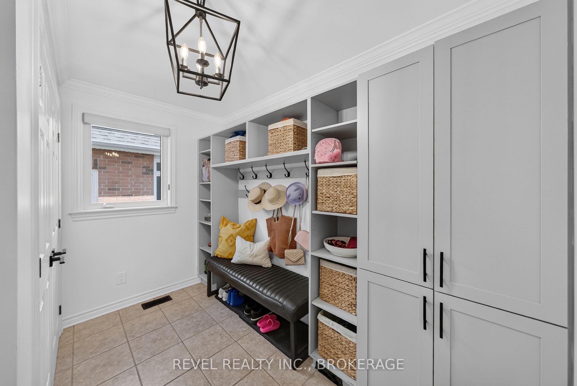 Photo 12 of 695 Fieldstone Drive, Kingston, Kingston East (Incl Barret Crt) — HOMEH