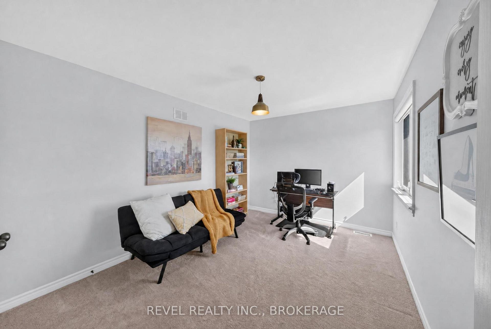 Photo 35 of 695 Fieldstone Drive, Kingston, Kingston East (Incl Barret Crt) — HOMEH