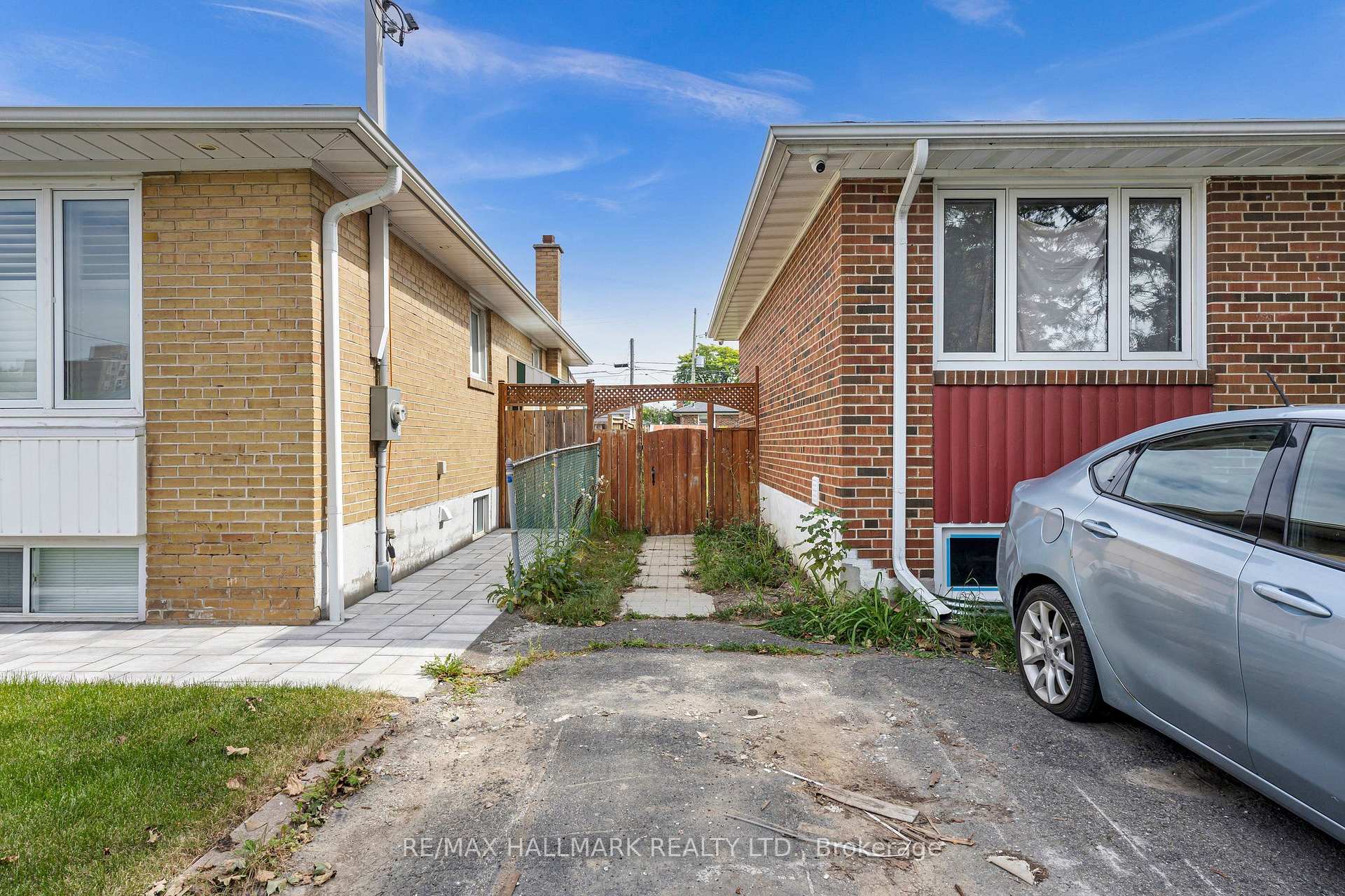 Photo 2 of Unit BSMT, 37 Brisco Street, Brampton, Brampton North — HOMEH