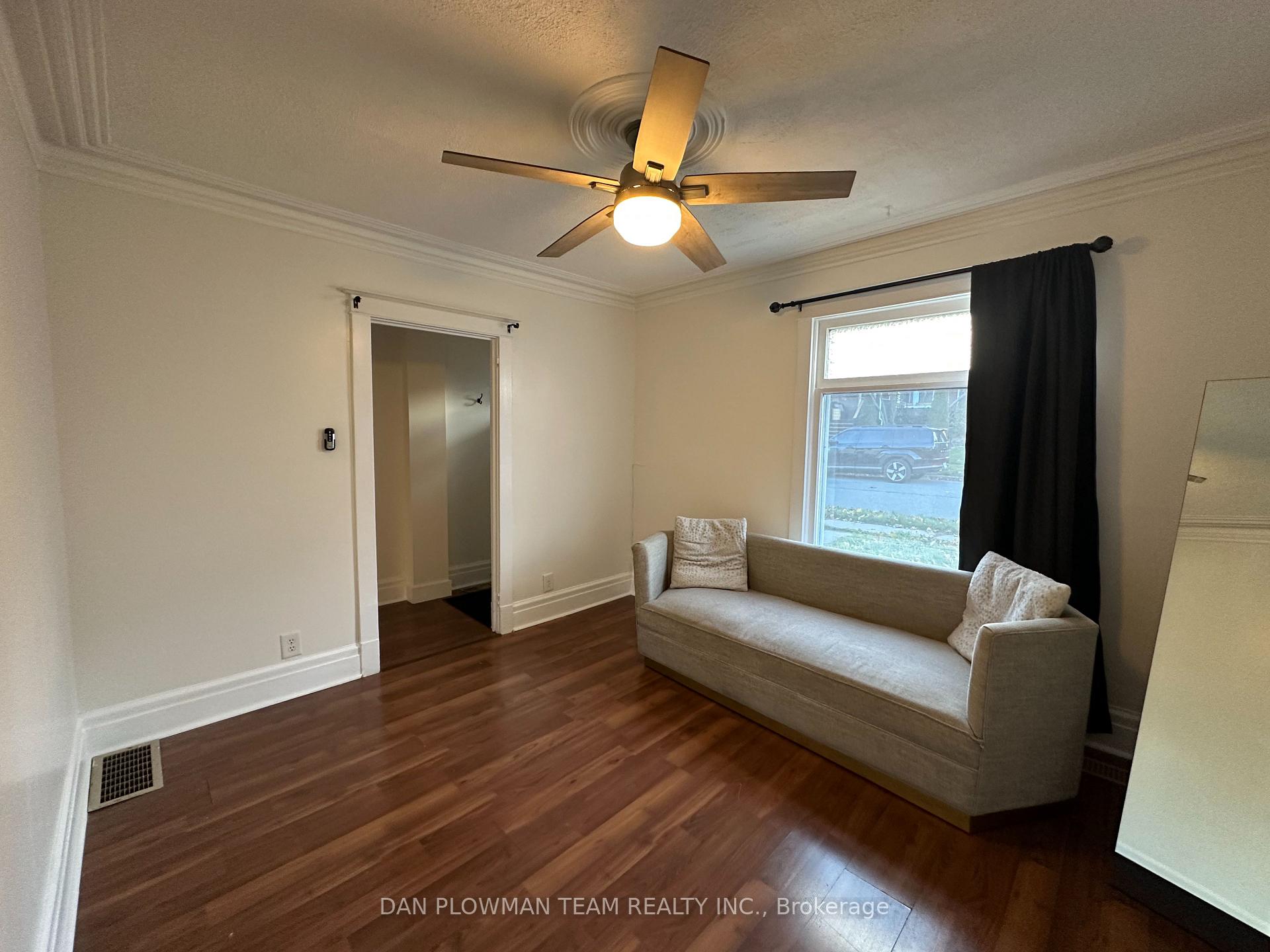 Photo 17 of 167 Nassau Street, Oshawa, Vanier — HOMEH