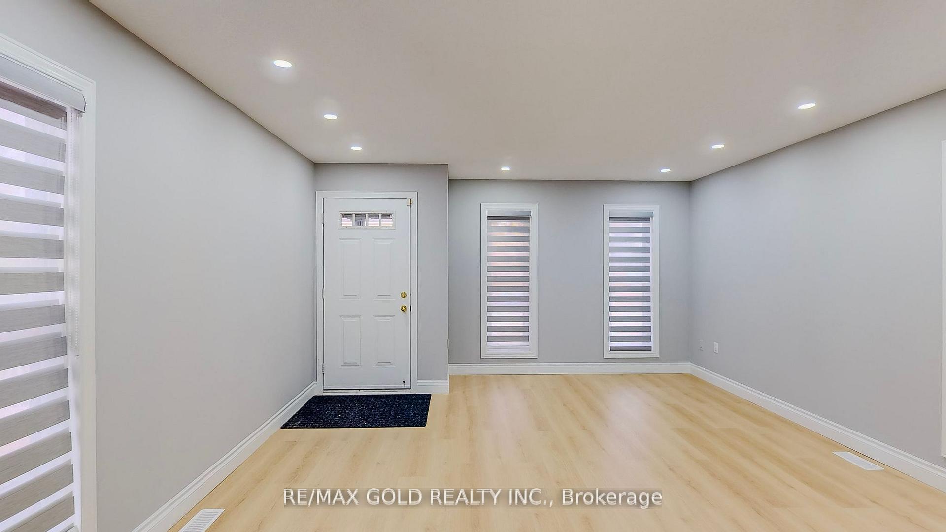 Photo 28 of 133 Wake Robin Drive, Kitchener, Larentian West — HOMEH