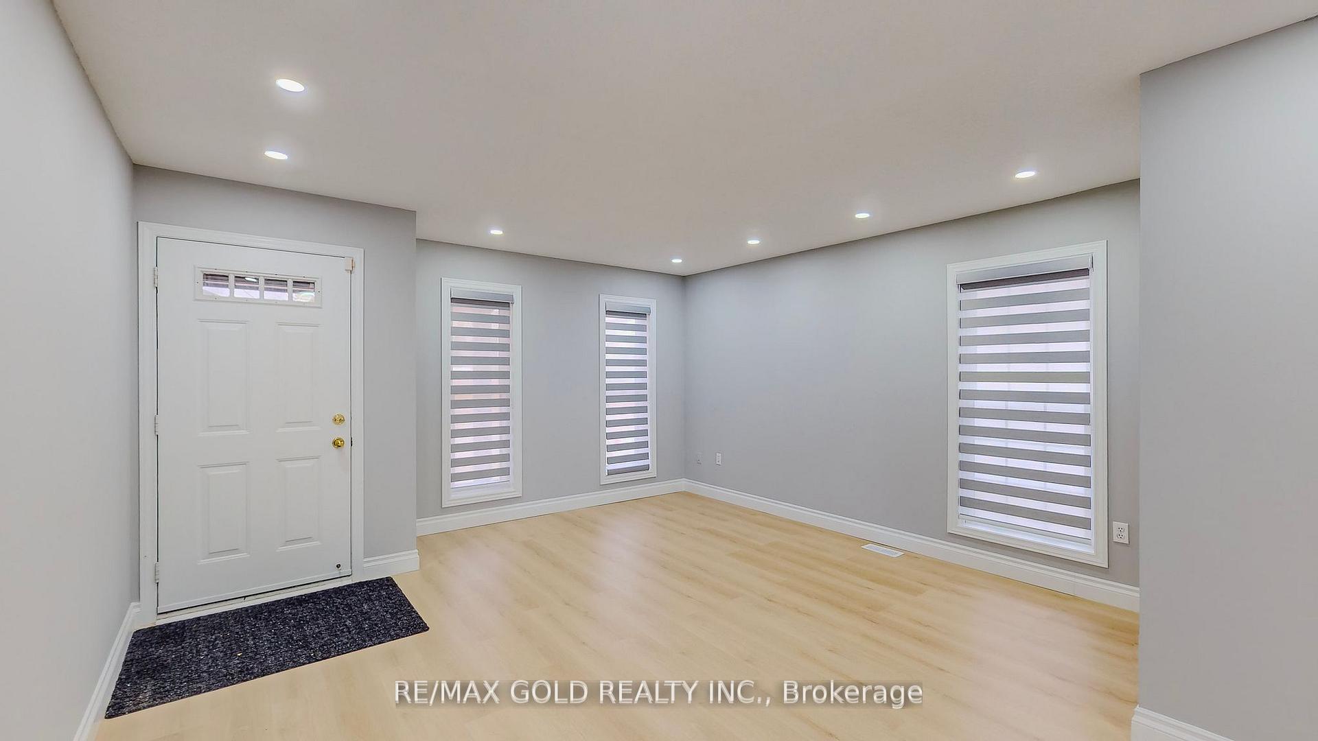 Photo 29 of 133 Wake Robin Drive, Kitchener, Larentian West — HOMEH
