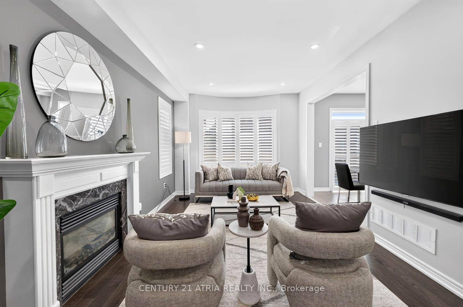 Photo 6 of 67 Holst Avenue, Markham, Berczy — HOMEH