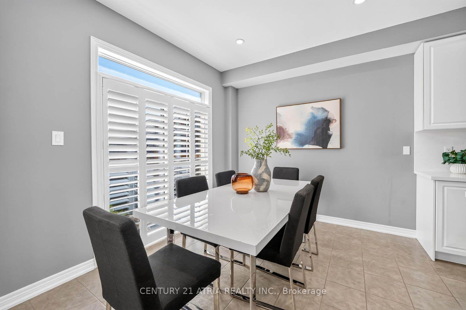 Photo 15 of 67 Holst Avenue, Markham, Berczy — HOMEH