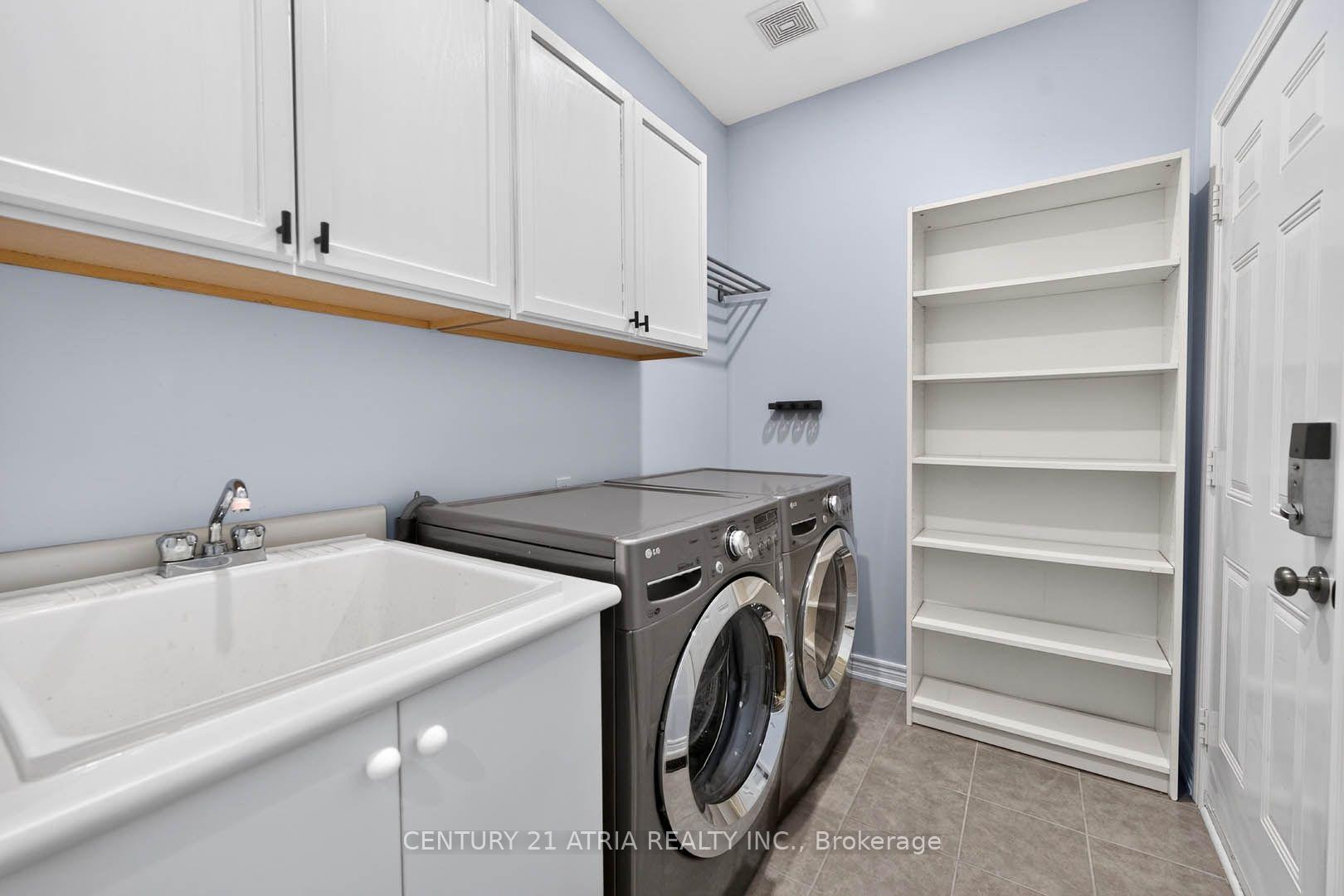 Photo 18 of 67 Holst Avenue, Markham, Berczy — HOMEH
