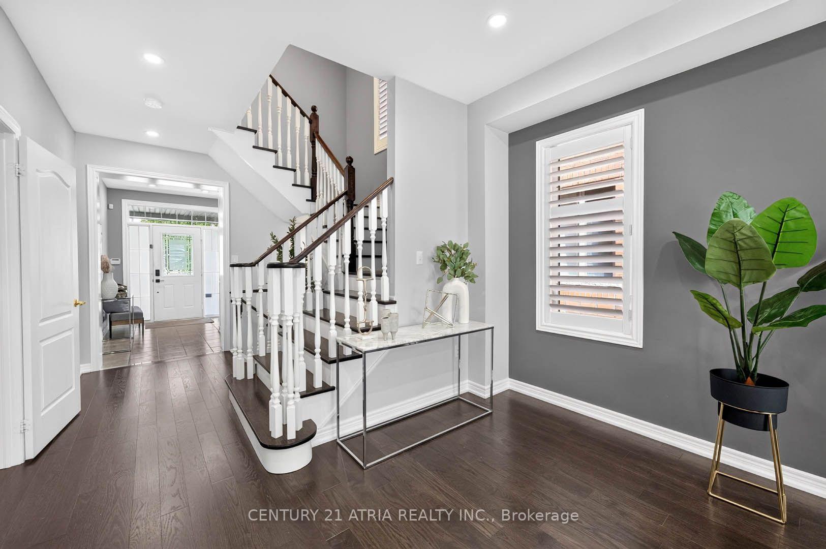 Photo 19 of 67 Holst Avenue, Markham, Berczy — HOMEH