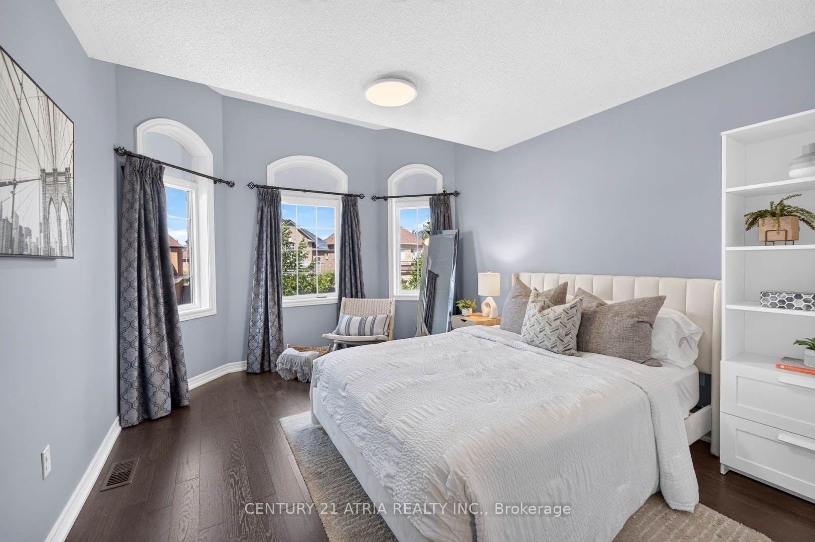 Photo 26 of 67 Holst Avenue, Markham, Berczy — HOMEH