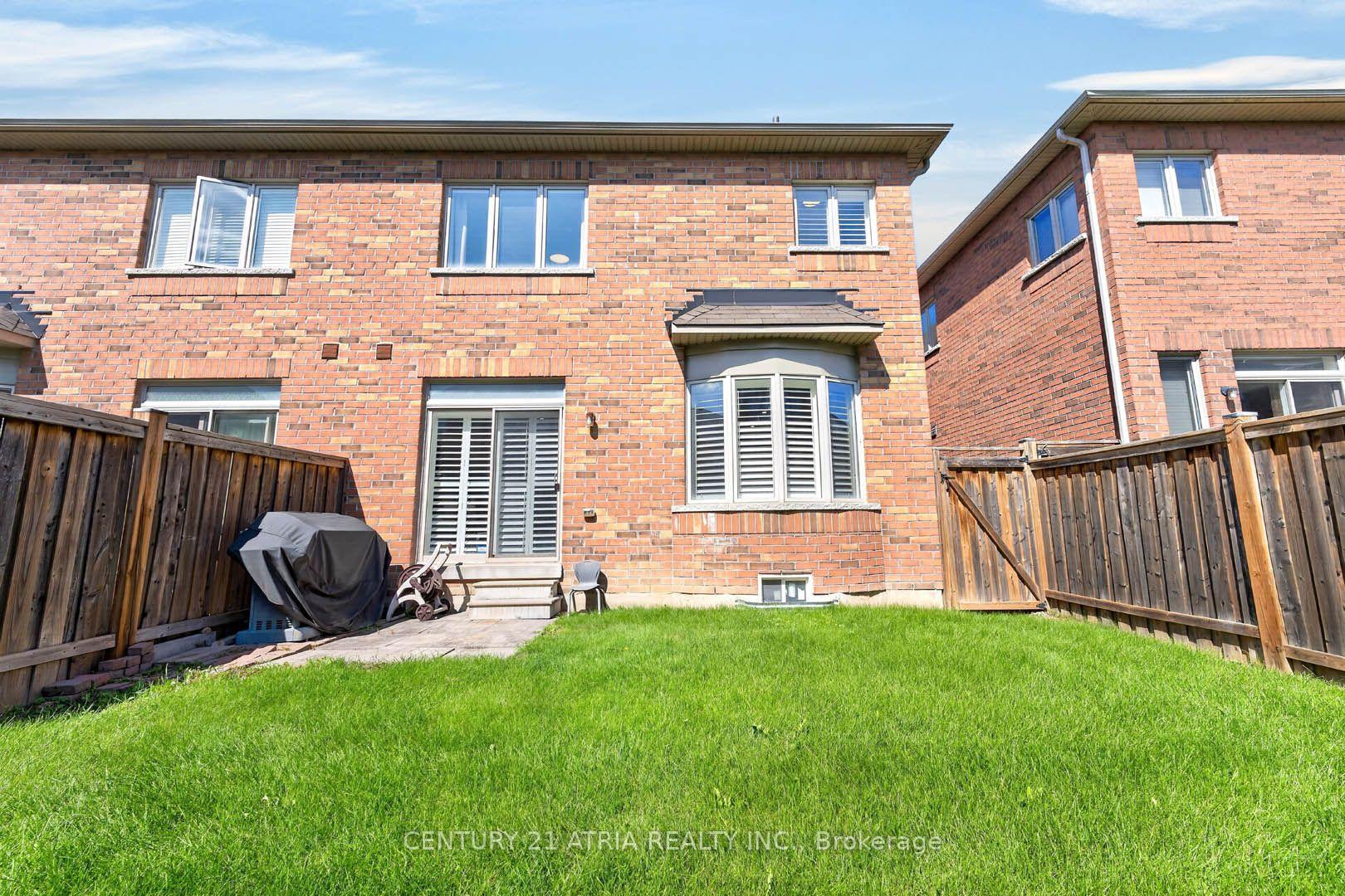 Photo 42 of 67 Holst Avenue, Markham, Berczy — HOMEH