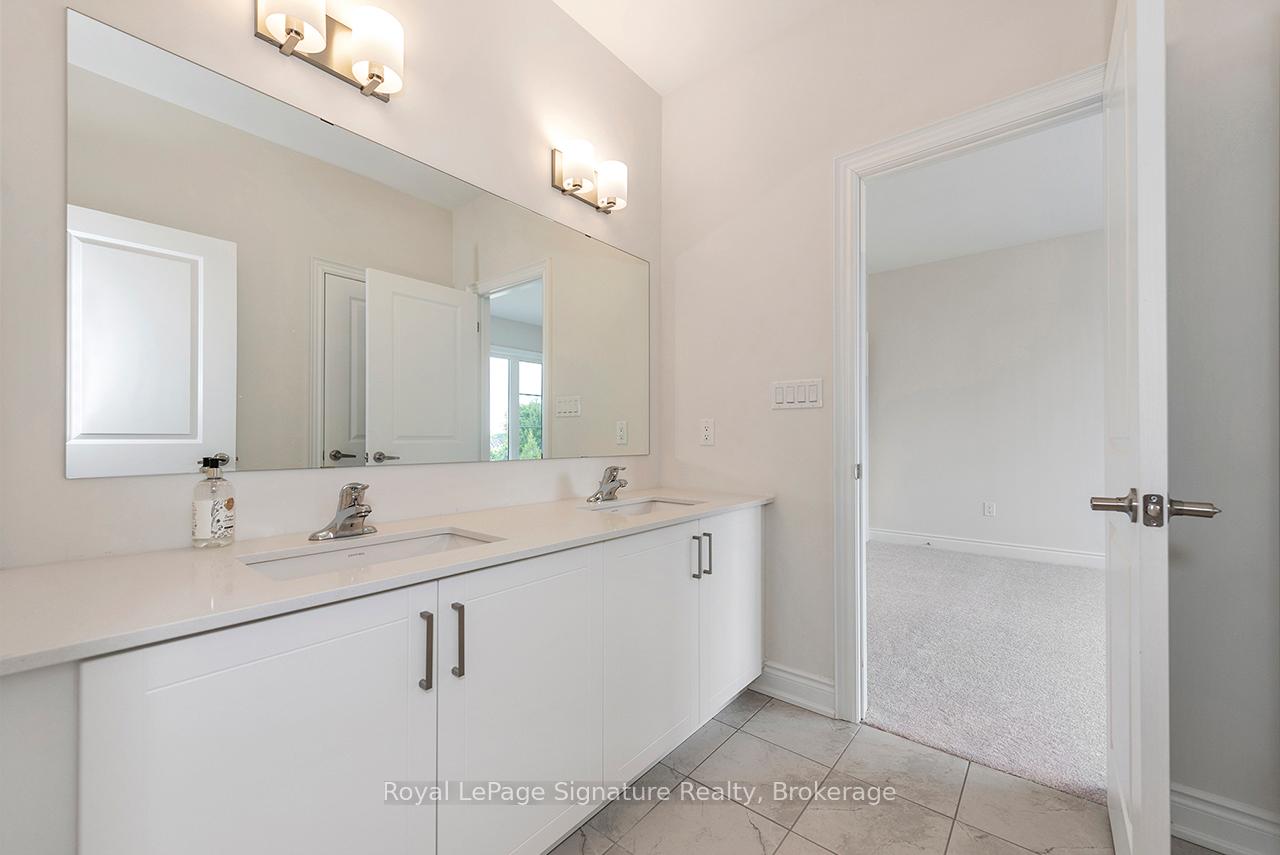 Photo 32 of 116 Dorothy Drive, Blue Mountains — HOMEH