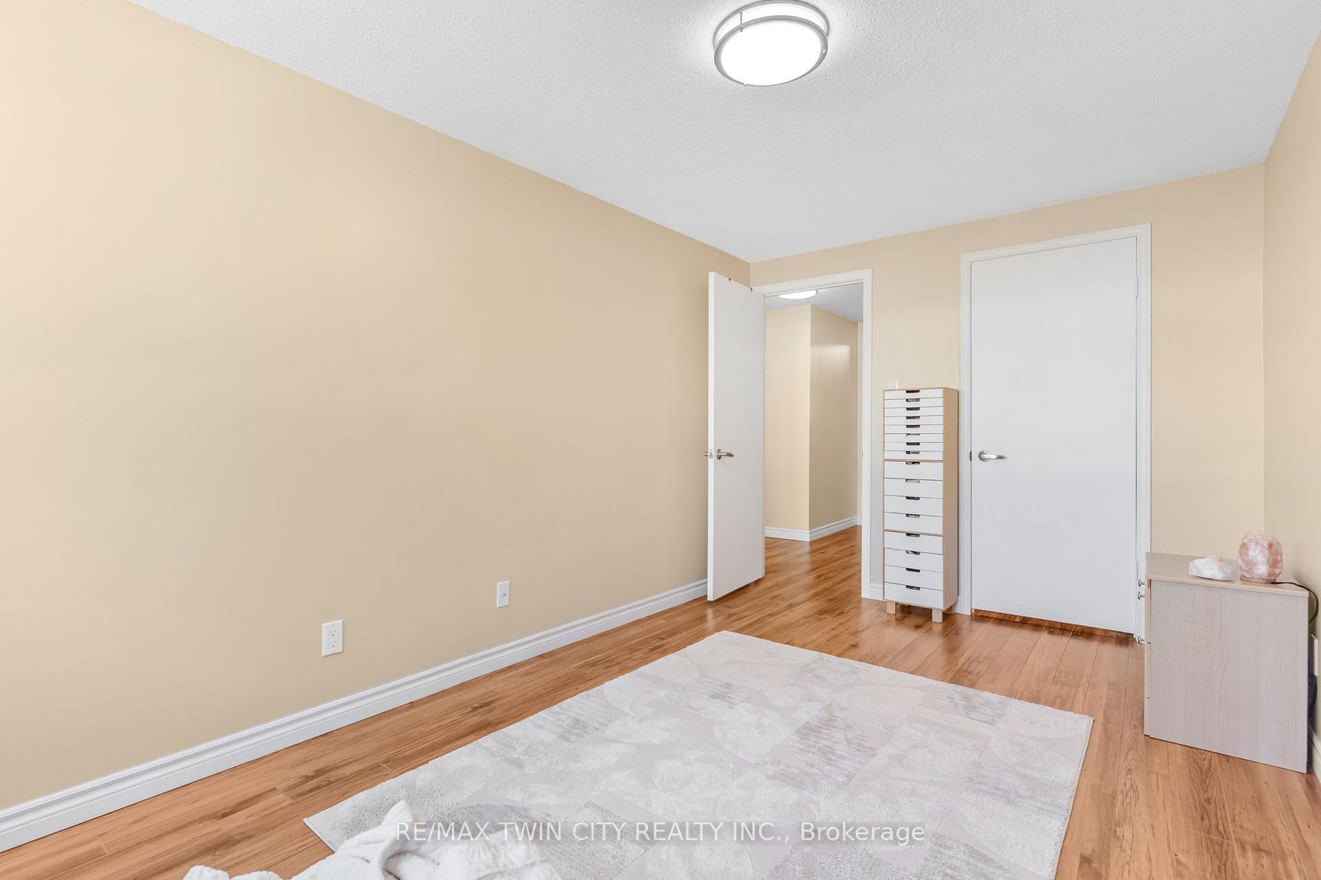 Photo 27 of Unit 51, 14 Williamsburg Road, Kitchener, Laurentian Hills — HOMEH