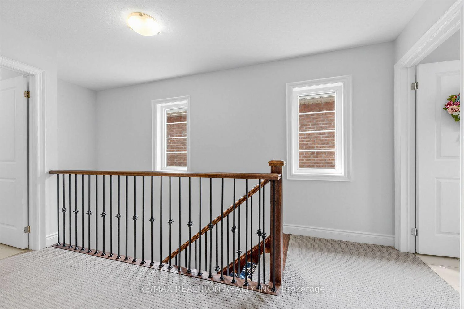 Photo 16 of 220 Degraaf Crescent, Aurora, Rural Aurora — HOMEH