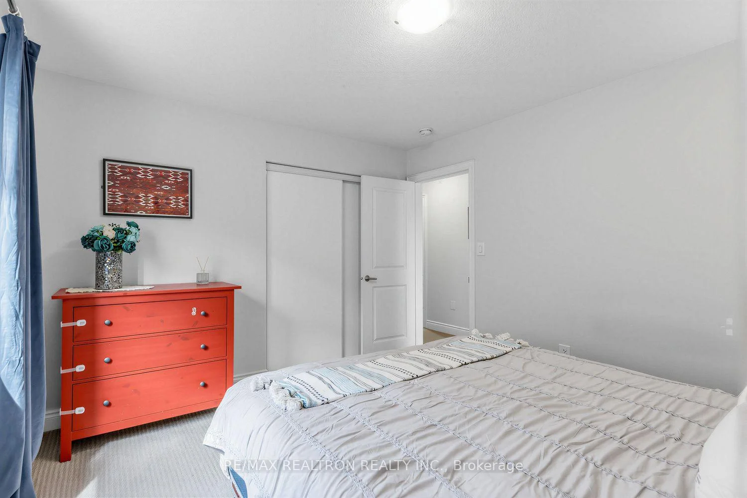 Photo 22 of 220 Degraaf Crescent, Aurora, Rural Aurora — HOMEH
