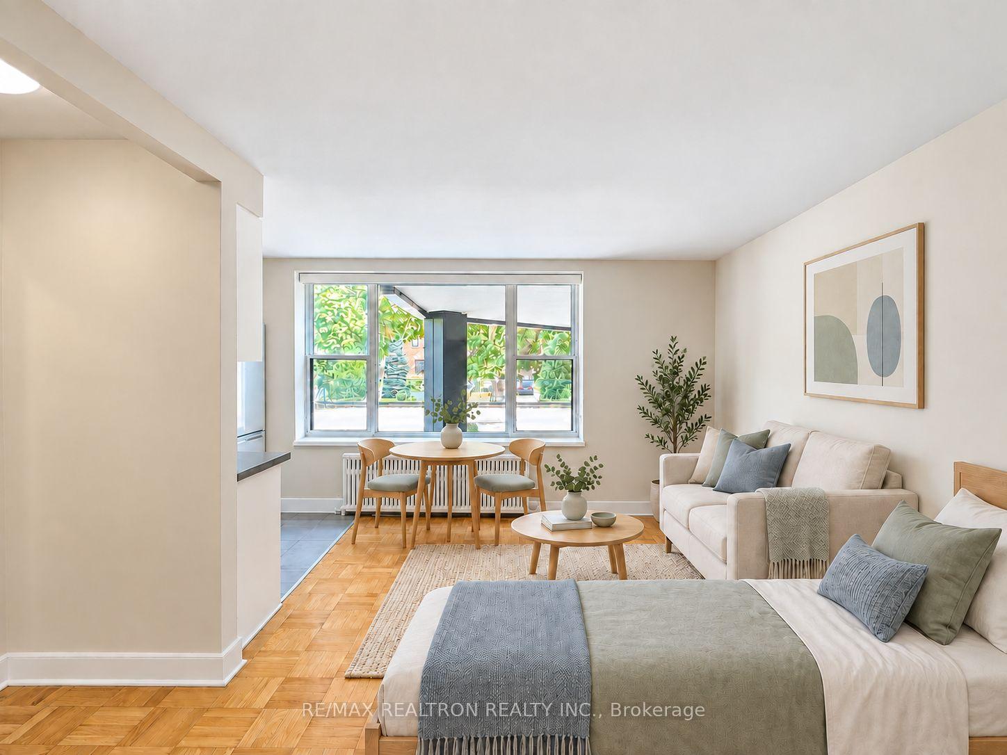 Photo 2 of Unit 108, 1545 Bathurst Street, Toronto, Forest Hill South — HOMEH