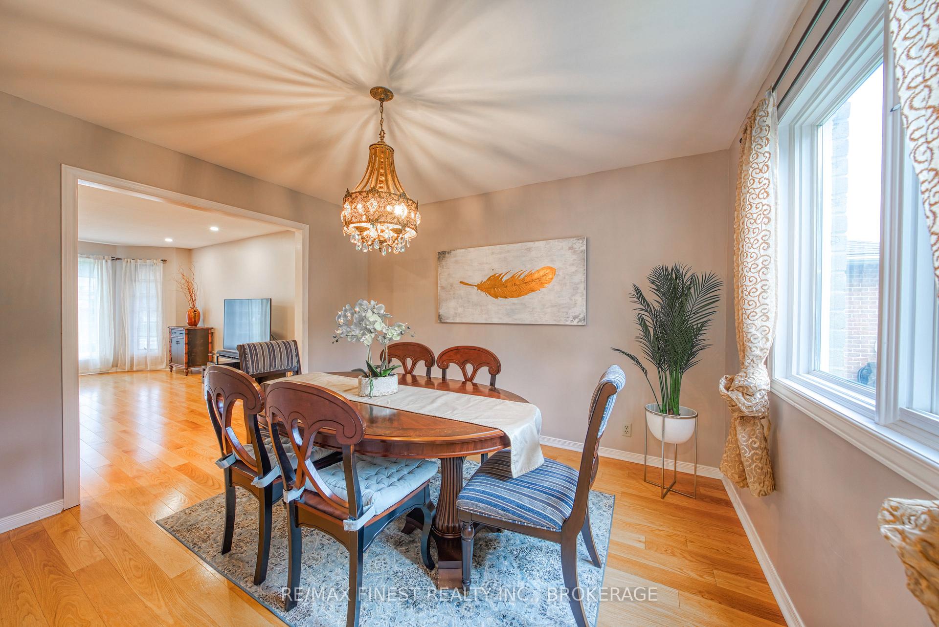 Photo 7 of 719 Woodside Drive, Kingston, North of Taylor-Kidd Blvd — HOMEH