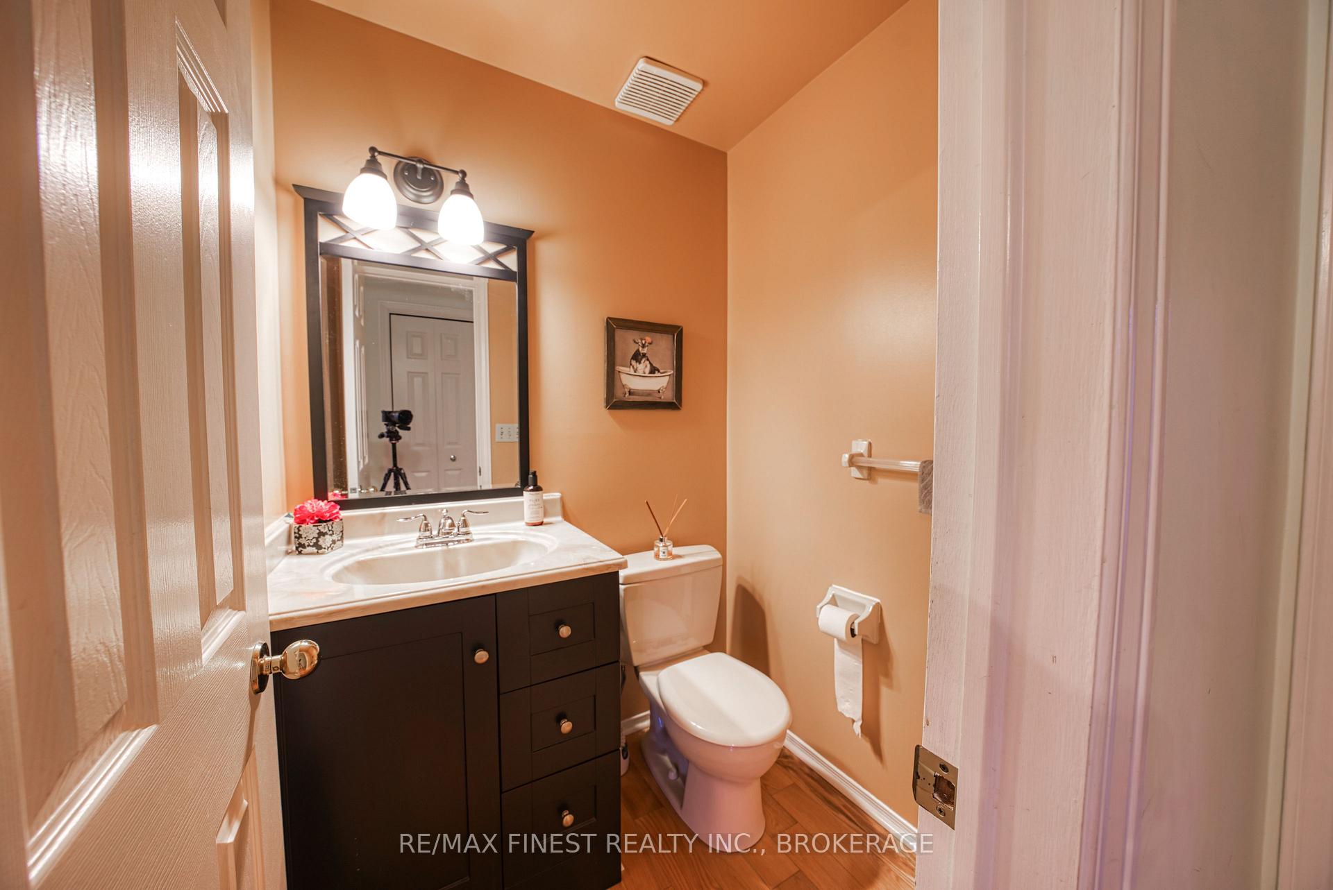 Photo 22 of 719 Woodside Drive, Kingston, North of Taylor-Kidd Blvd — HOMEH
