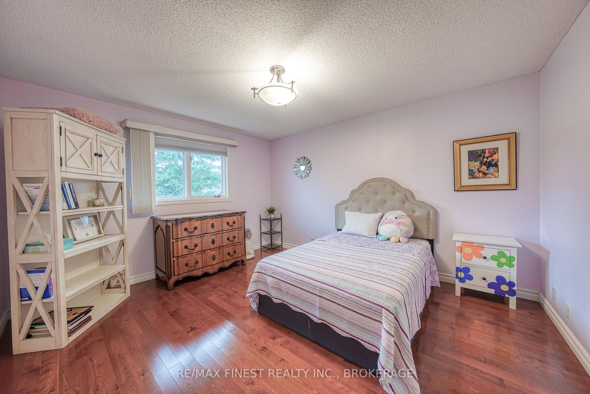 Photo 32 of 719 Woodside Drive, Kingston, North of Taylor-Kidd Blvd — HOMEH