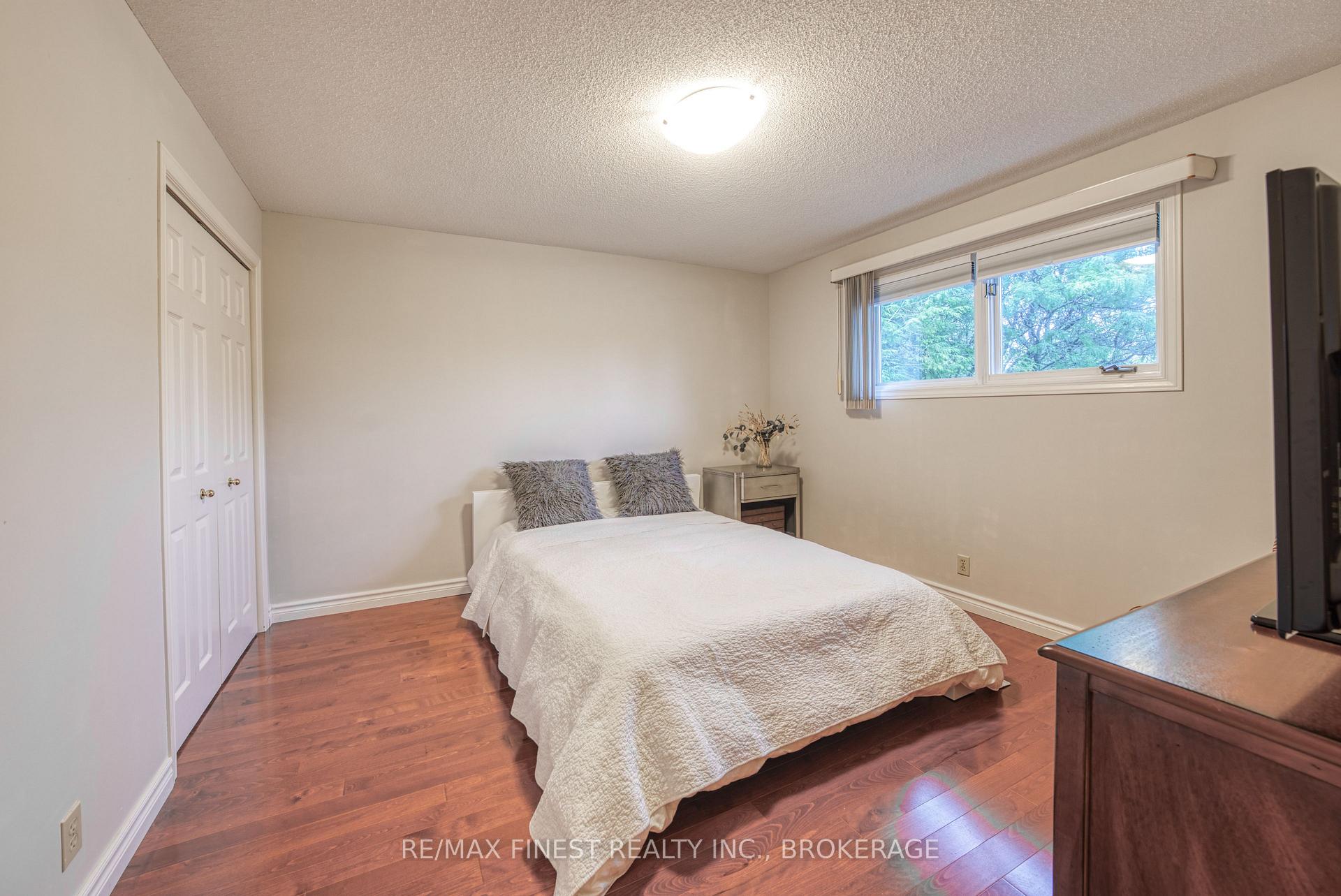 Photo 35 of 719 Woodside Drive, Kingston, North of Taylor-Kidd Blvd — HOMEH