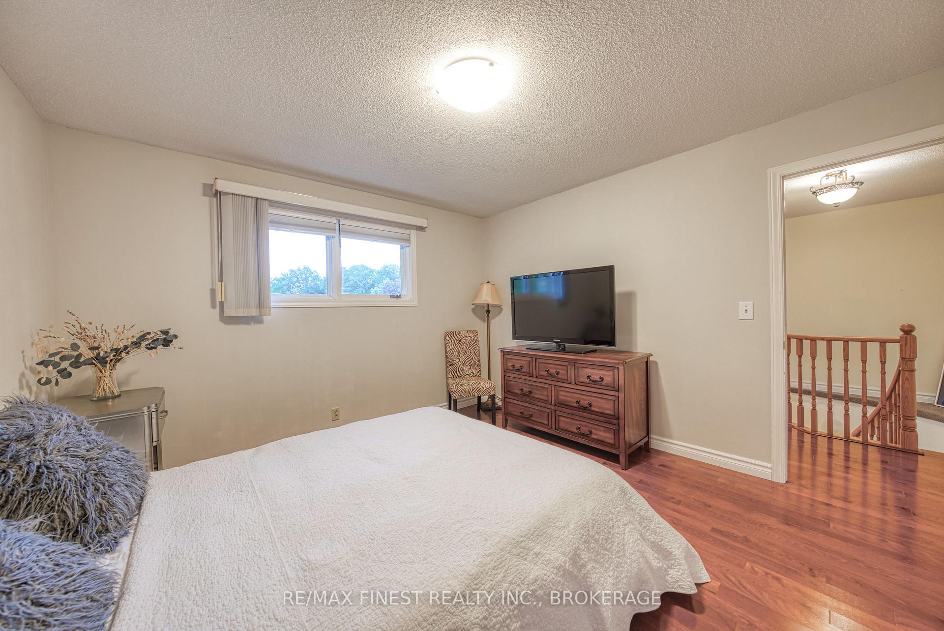 Photo 36 of 719 Woodside Drive, Kingston, North of Taylor-Kidd Blvd — HOMEH