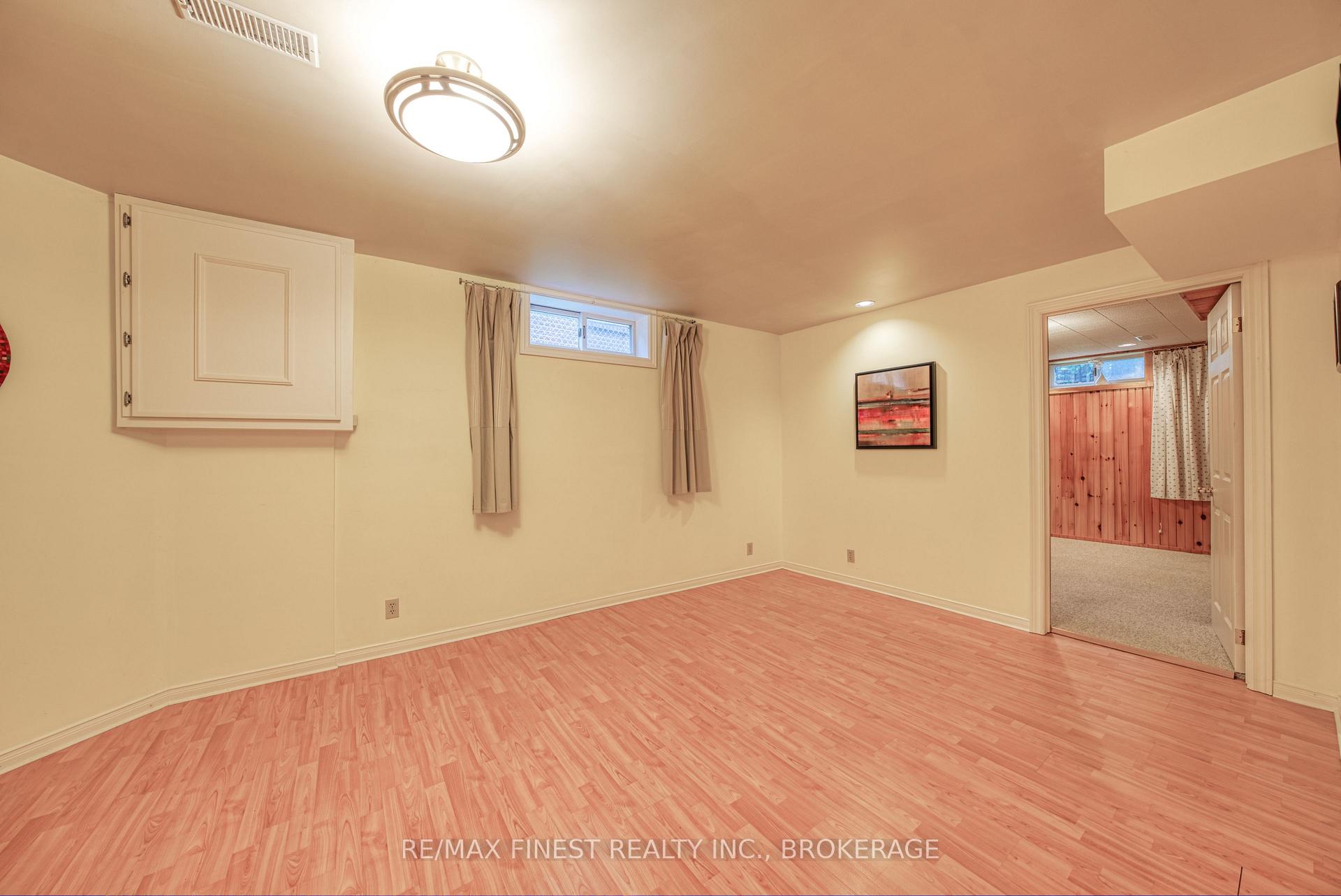 Photo 41 of 719 Woodside Drive, Kingston, North of Taylor-Kidd Blvd — HOMEH