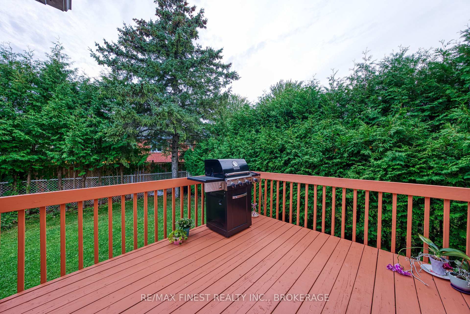 Photo 47 of 719 Woodside Drive, Kingston, North of Taylor-Kidd Blvd — HOMEH