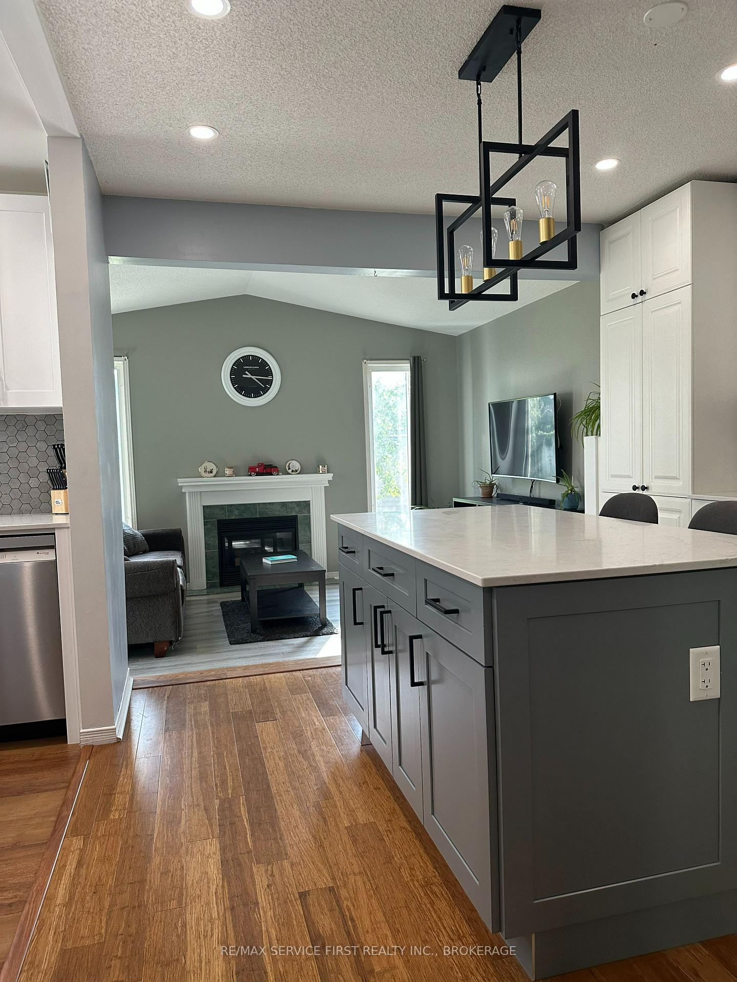 Photo 15 of 1019 Springfield Drive, Kingston, City SouthWest — HOMEH