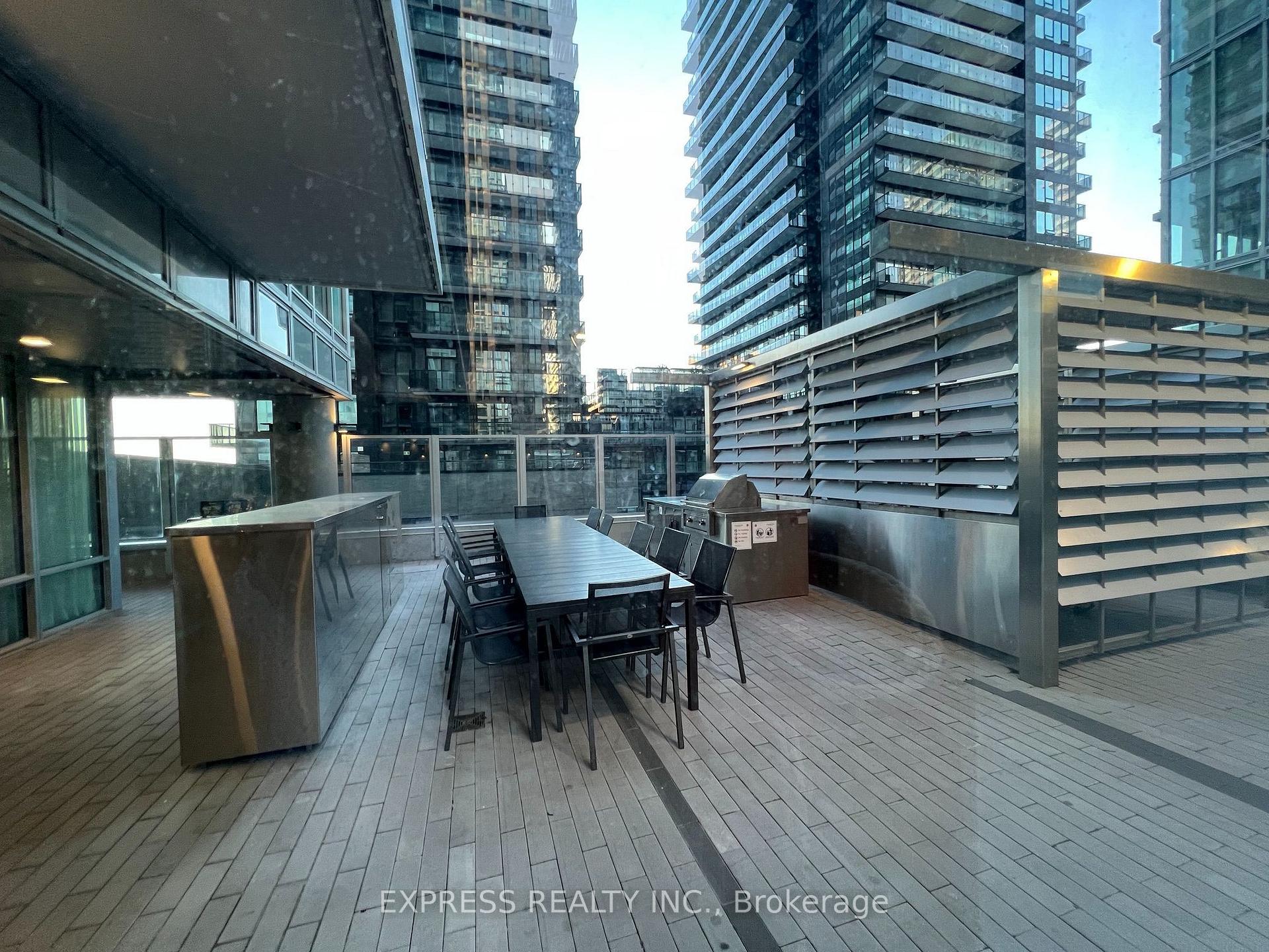 Photo 8 of Unit 1601, 99 Broadway Avenue, Toronto, Mount Pleasant West — HOMEH