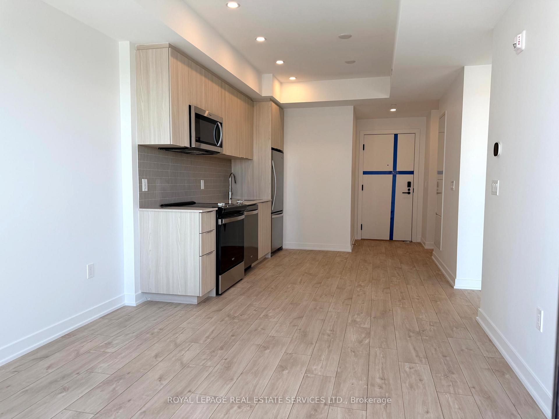 Photo 4 of Unit 404, 750 Whitlock Avenue, Milton, Cobban — HOMEH