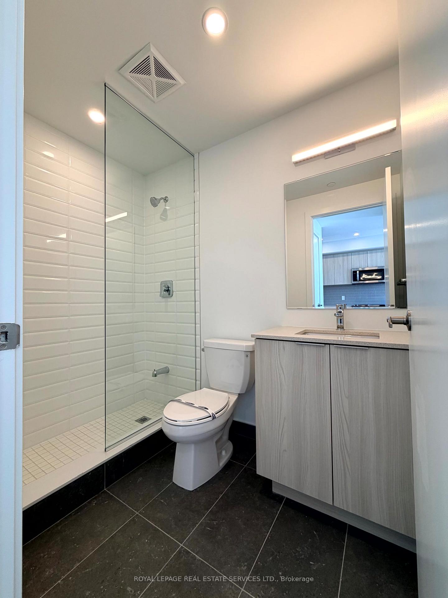 Photo 10 of Unit 404, 750 Whitlock Avenue, Milton, Cobban — HOMEH