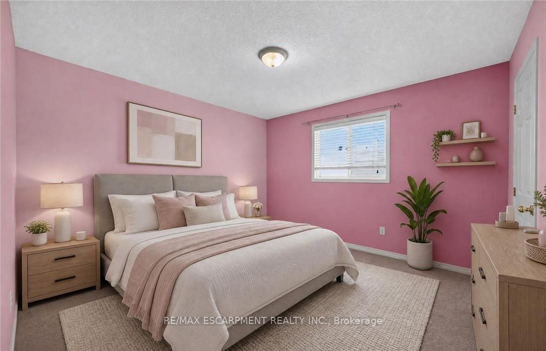 Photo 26 of 302 Southbrook Drive, Hamilton, Binbrook — HOMEH