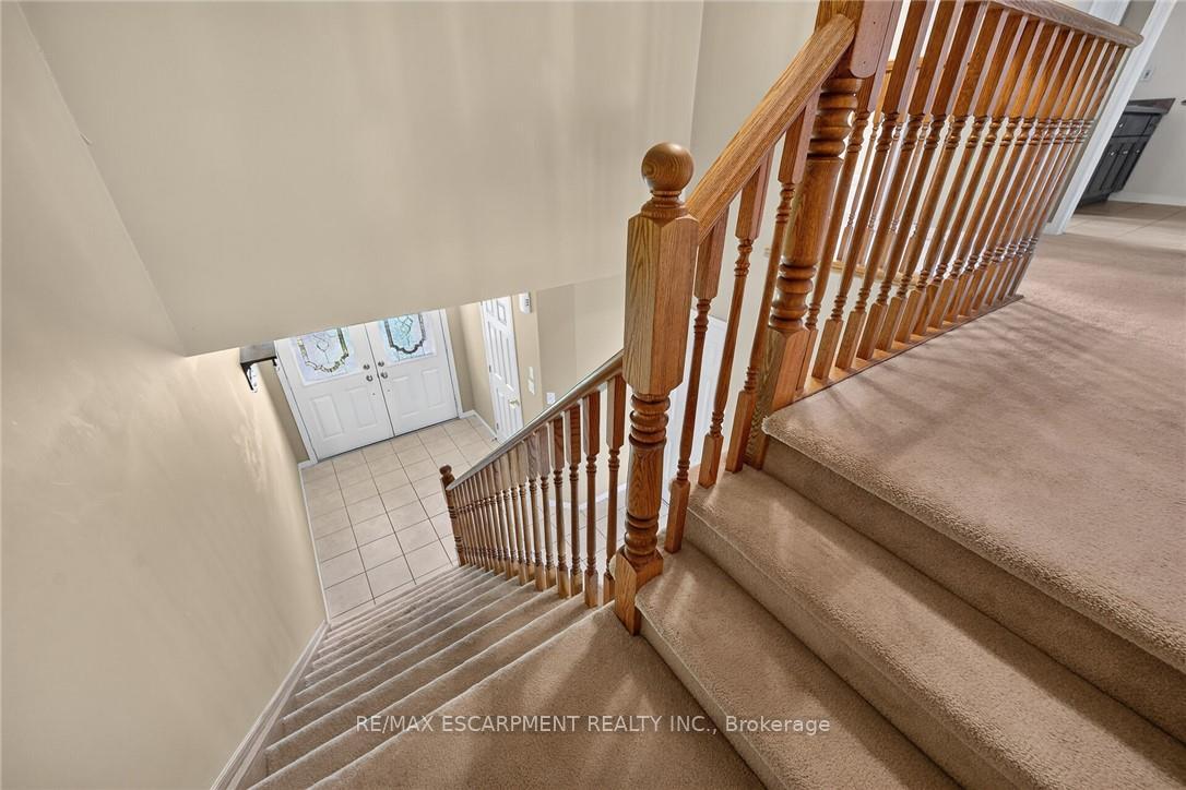 Photo 30 of 302 Southbrook Drive, Hamilton, Binbrook — HOMEH