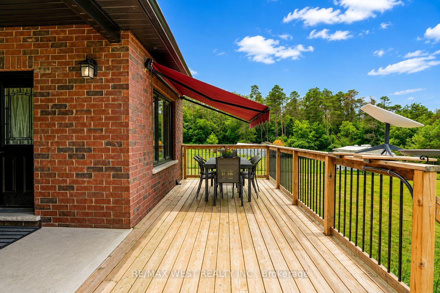 Photo 14 of 4098 Concession 12 Sunnidale Road, Clearview, Rural Clearview — HOMEH