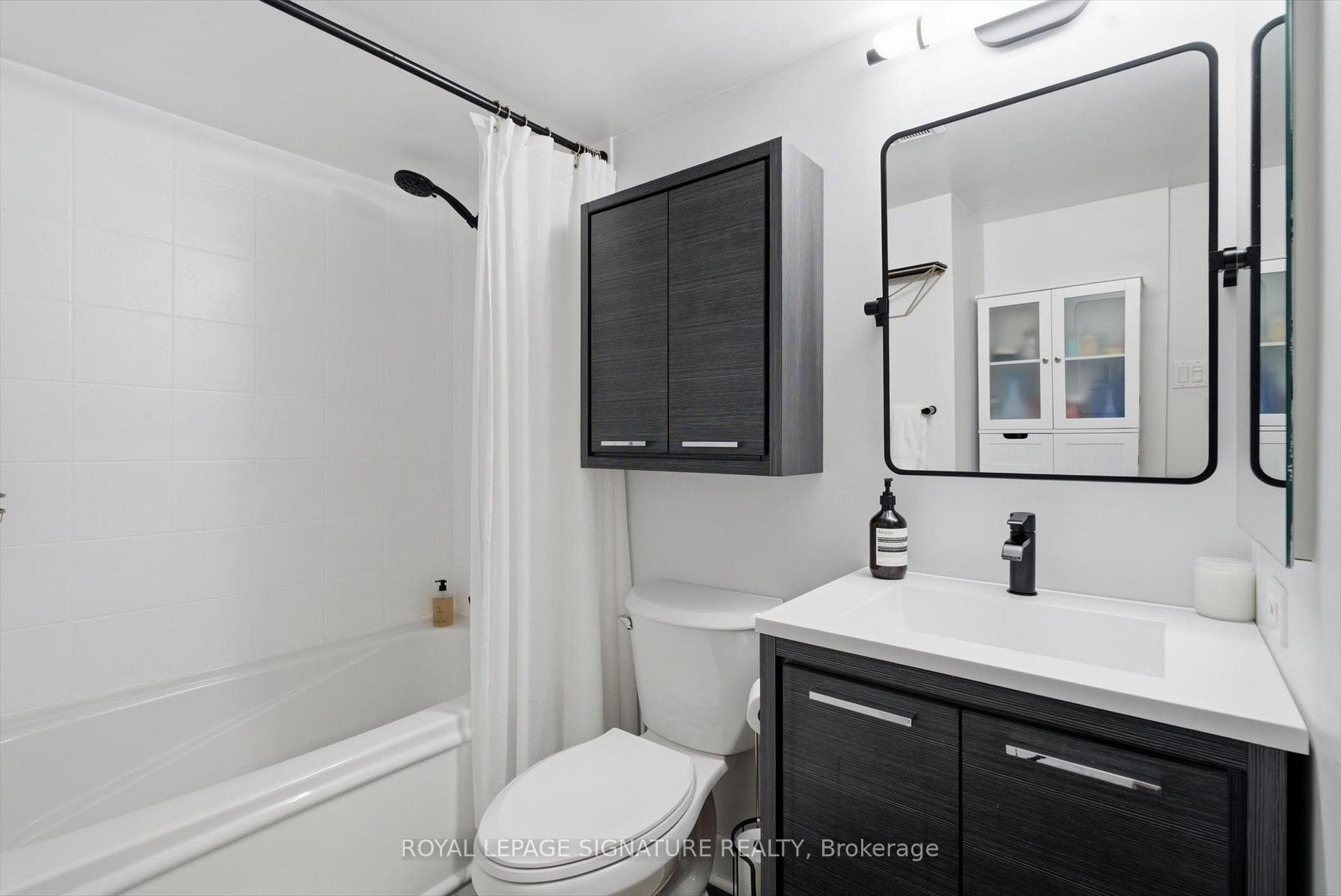 Photo 13 of Unit 704, 323 Richmond Street E, Toronto, Moss Park — HOMEH