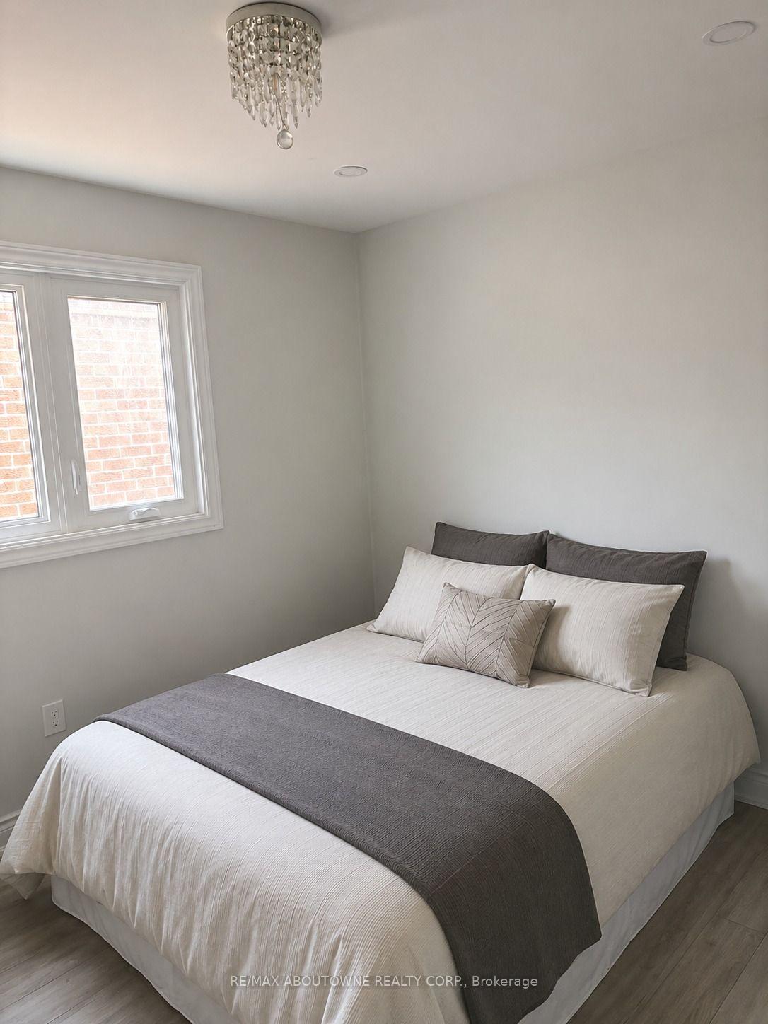 Photo 8 of Unit Upper, 14 Charcoal Drive, Scarborough, Highland Creek — HOMEH
