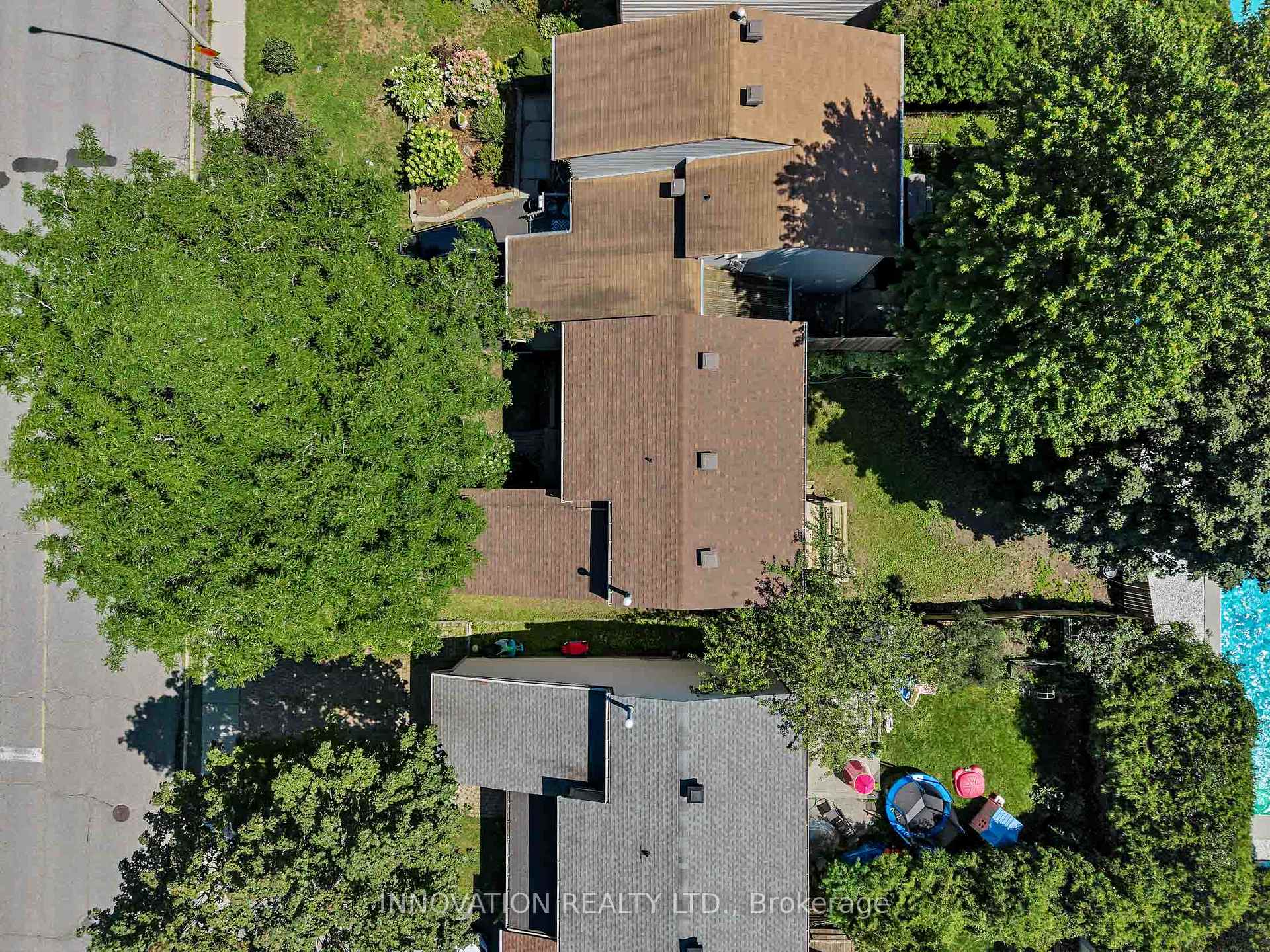 Photo 40 of 33 Exeter Drive, Ottawa, Barrhaven - On the Green — HOMEH