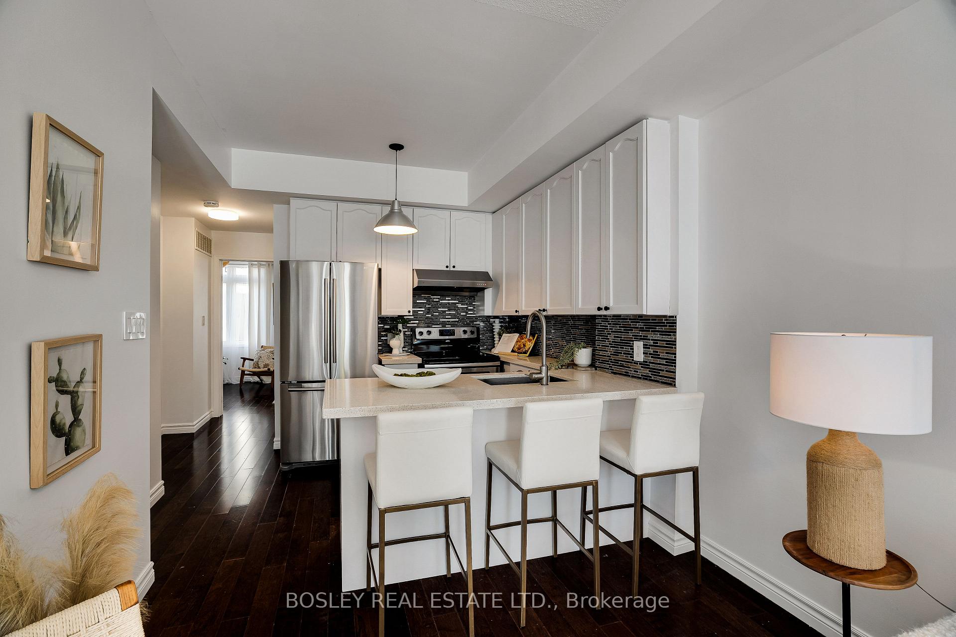 Photo 6 of Unit TH22, 80 Carr Street, Toronto, Kensington-Chinatown — HOMEH
