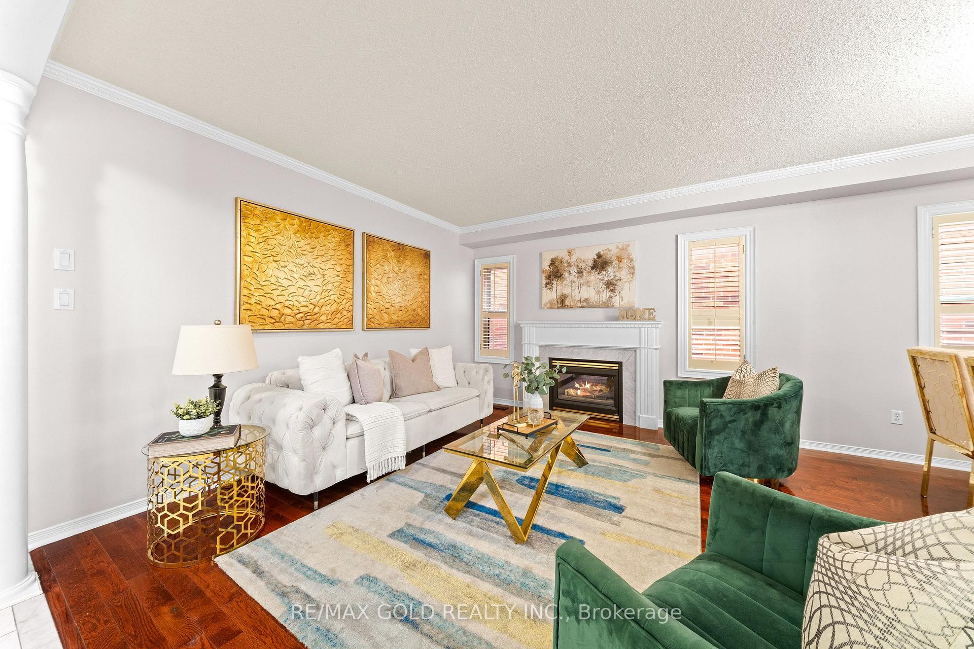 Photo 9 of 21 Pacific Wind Crescent, Brampton, Sandringham-Wellington — HOMEH