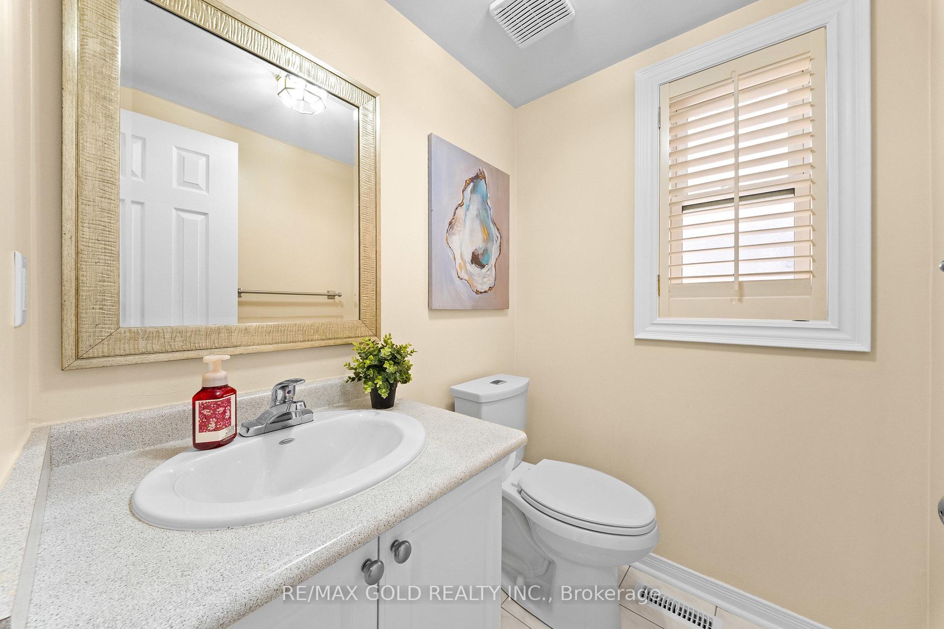 Photo 20 of 21 Pacific Wind Crescent, Brampton, Sandringham-Wellington — HOMEH