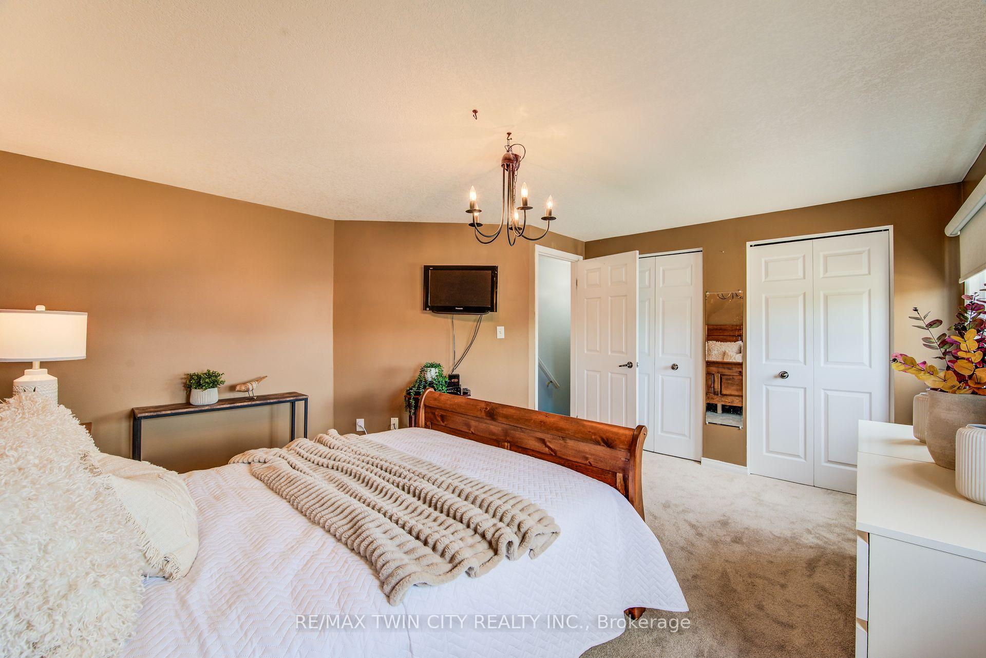 Photo 18 of 1089 Copper Leaf Crescent, Kitchener, Trussler — HOMEH