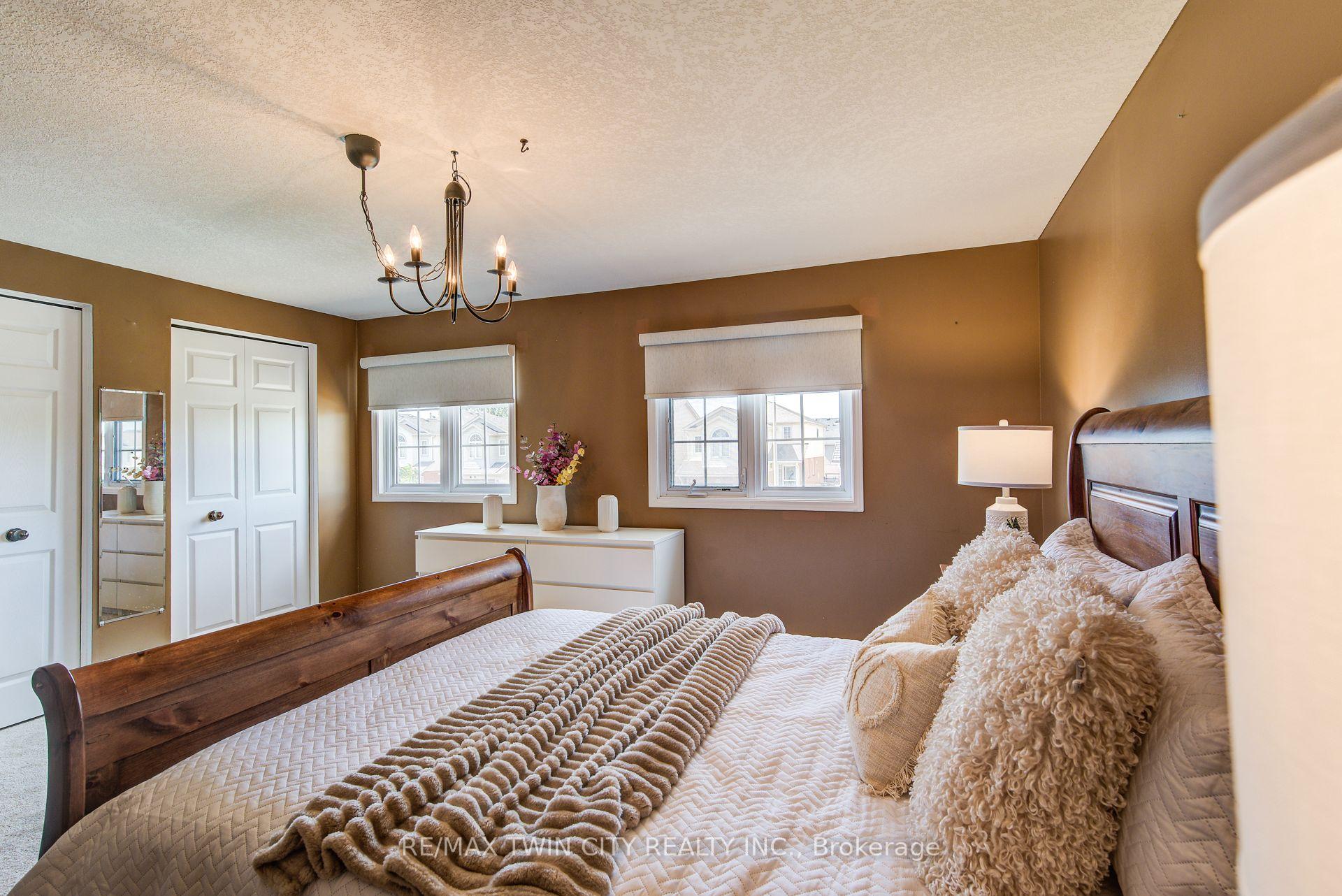 Photo 19 of 1089 Copper Leaf Crescent, Kitchener, Trussler — HOMEH
