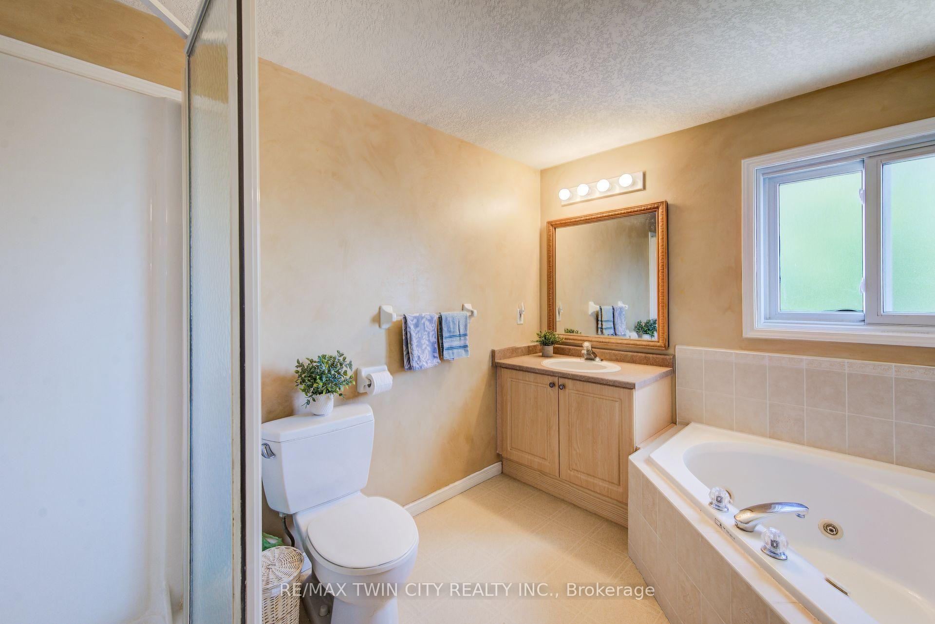 Photo 20 of 1089 Copper Leaf Crescent, Kitchener, Trussler — HOMEH